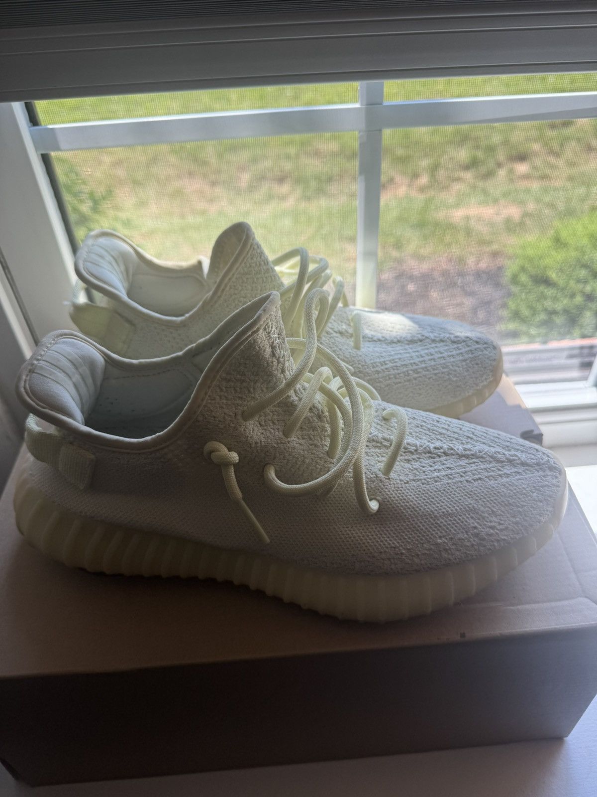 Yeezy Yeezy Boost 350 Butter Size US 9 / EU 42 - 4 Thumbnail