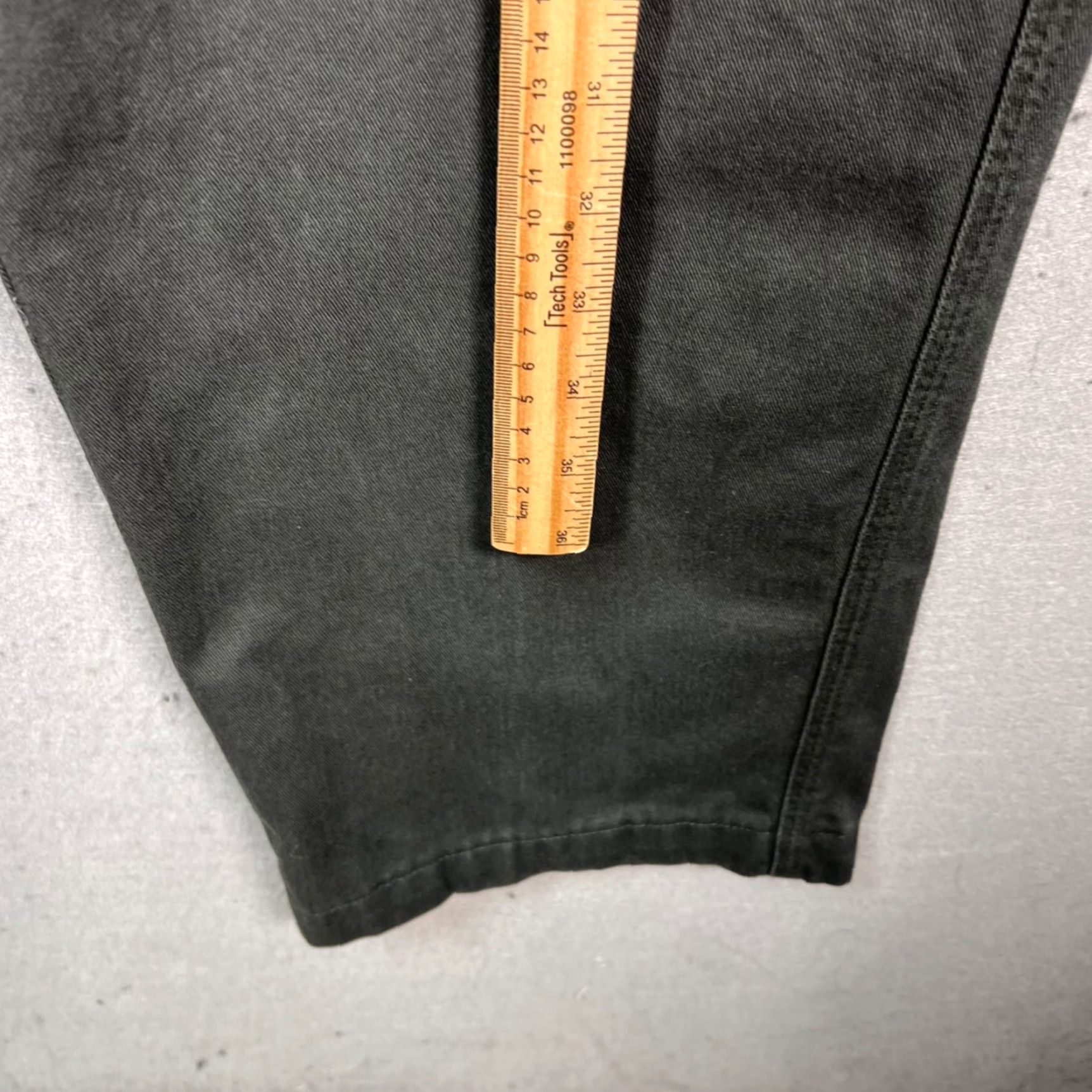 Carhartt Carhartt Mens Chino Pants Workwear 36x32 Relaxed Fit Green Cotton Canvas 5-Pocket Logo Pockets Straight Front Vintage No Size US 36 / EU 52 - 5 Thumbnail