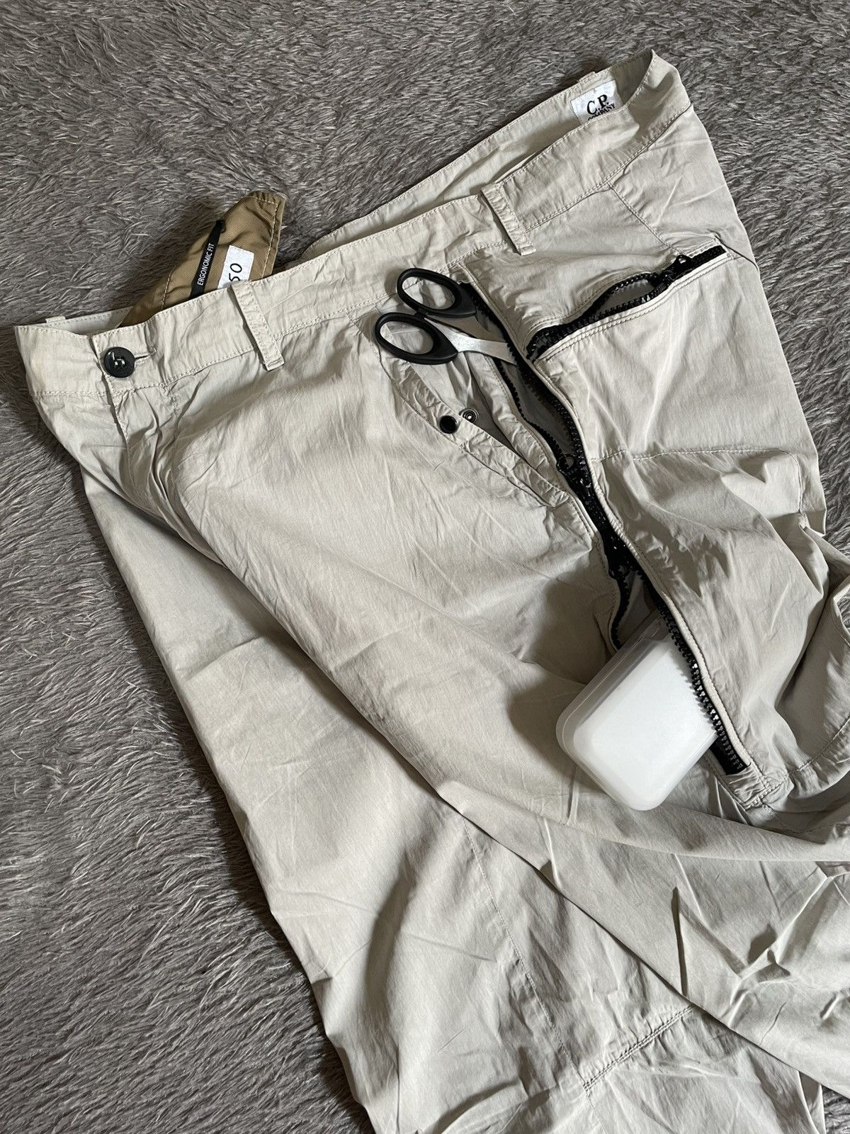C.P. Company Cp company ergonomic utility trouser pants Size US 35 - 2 Thumbnail