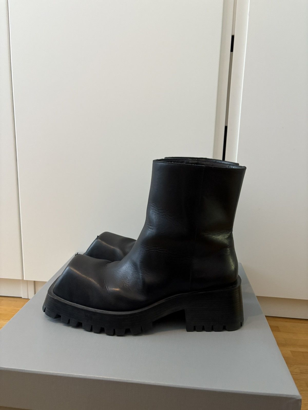 Balenciaga Balenciaga Leather Trooper Boot 42 Size US 9 / EU 42 - 3 Thumbnail