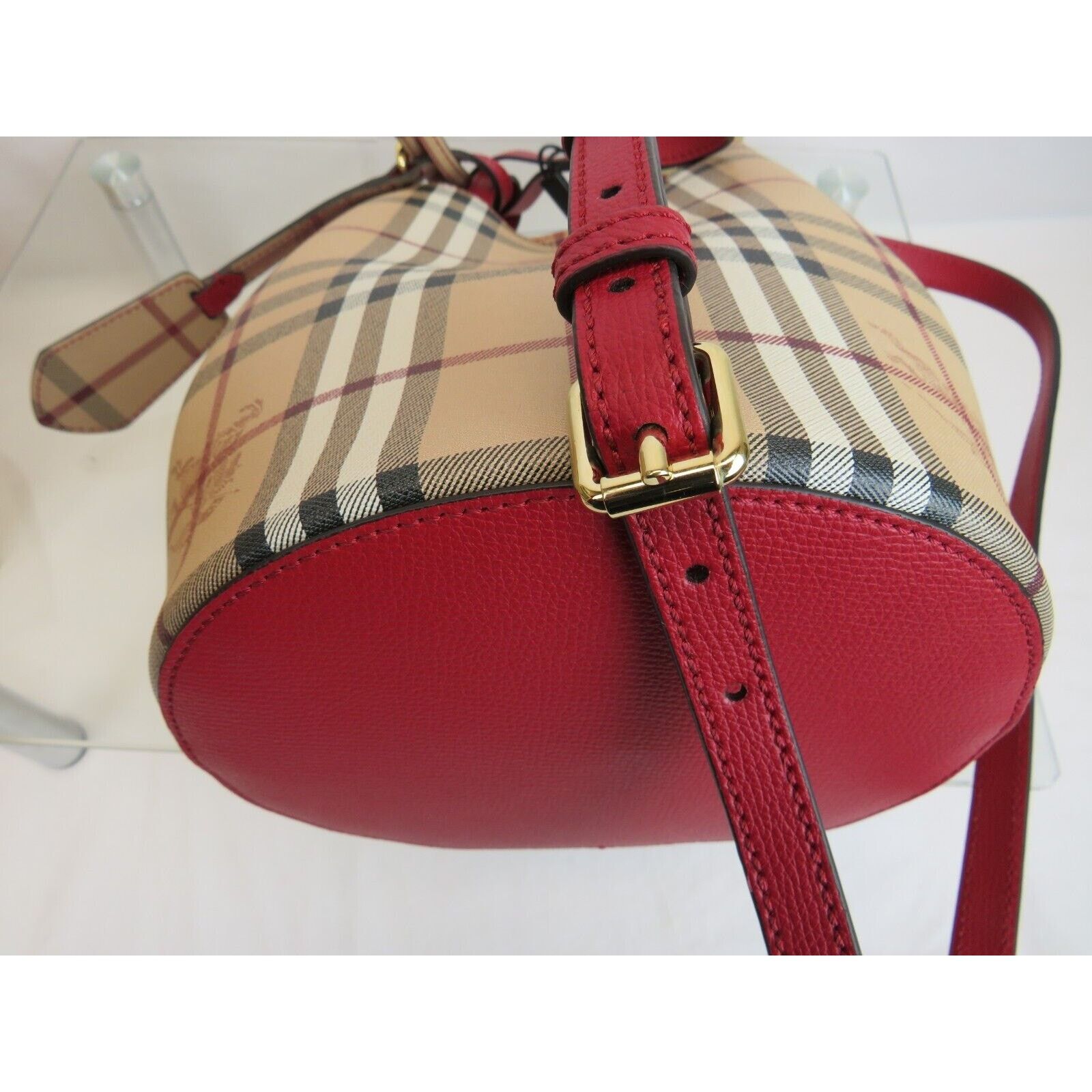 Burberry LORNE RED LEATHER HAYMAKET CHECK CROSSBODY BUCKET SMALL BAG Size ONE SIZE - 8 Thumbnail