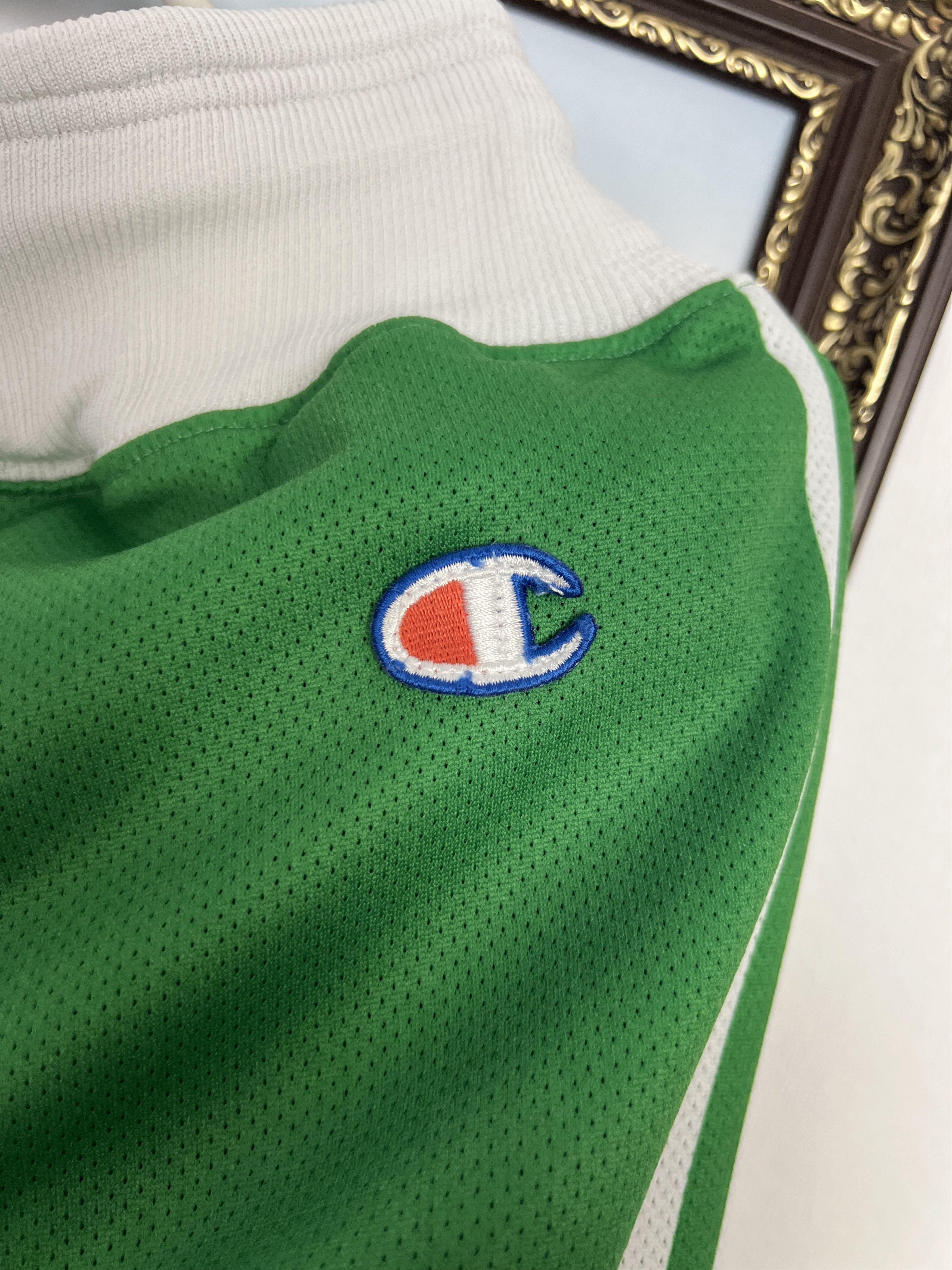 Champion Vintage 90's Champion Boston Celtics NBA Green Shorts M Size US 32 / EU 48 - 7 Thumbnail
