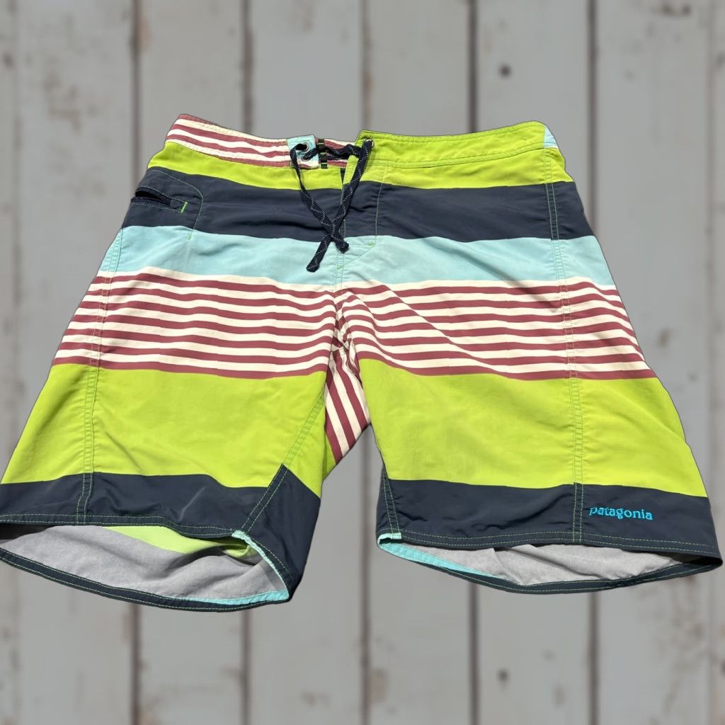 Patagonia Patagonia Shorts Mens 35 Chino Swim Outdoors Pockets Lightweight Stripes Size US 35 - 1 Thumbnail