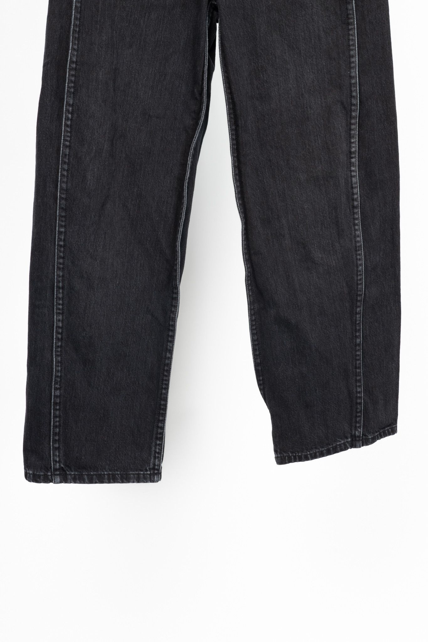 Tibi Tibi SS24 Vintage Black Denim Barrel Shorter Tuck Jeans Size 25" / US 0 / IT 36 - 5 Thumbnail