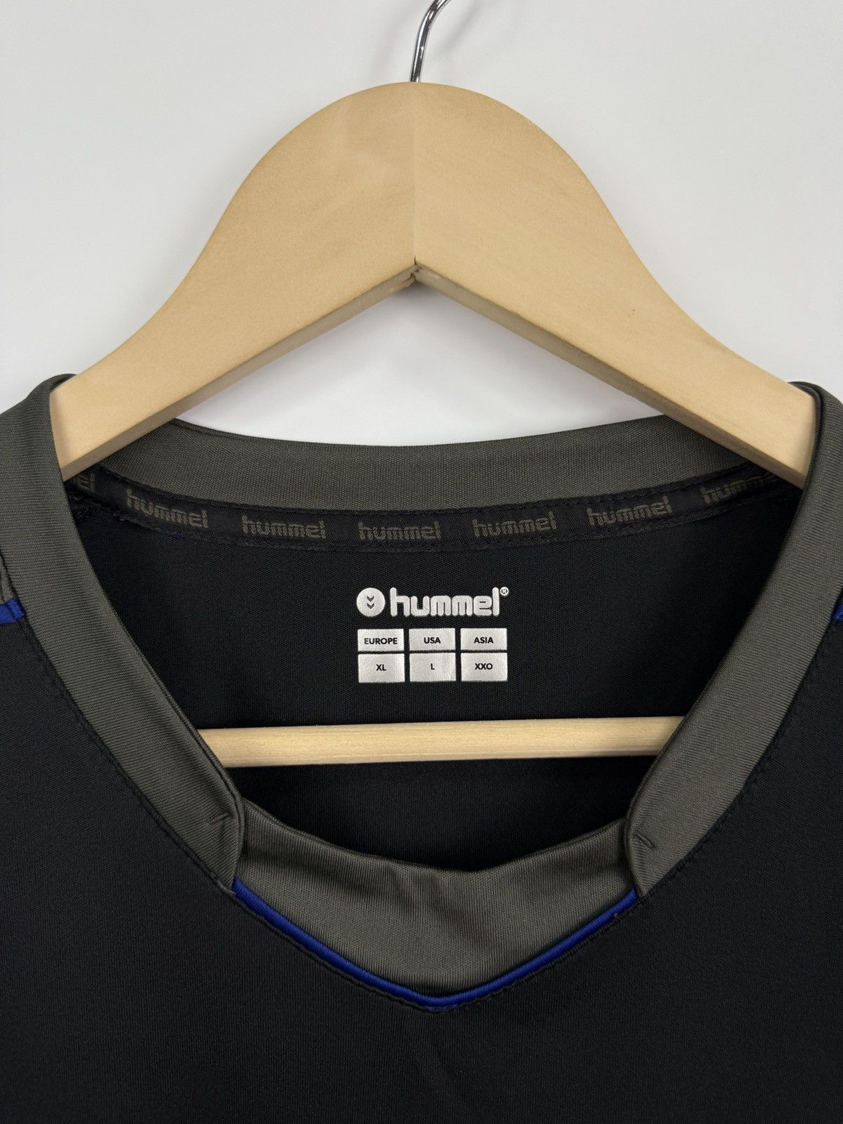 Hummel 🏴󠁧󠁢󠁥󠁮󠁧󠁿 2022 Everton Hummel Training Football Soccer Jersey Y2K Size US XL / EU 56 / 4 - 6 Thumbnail