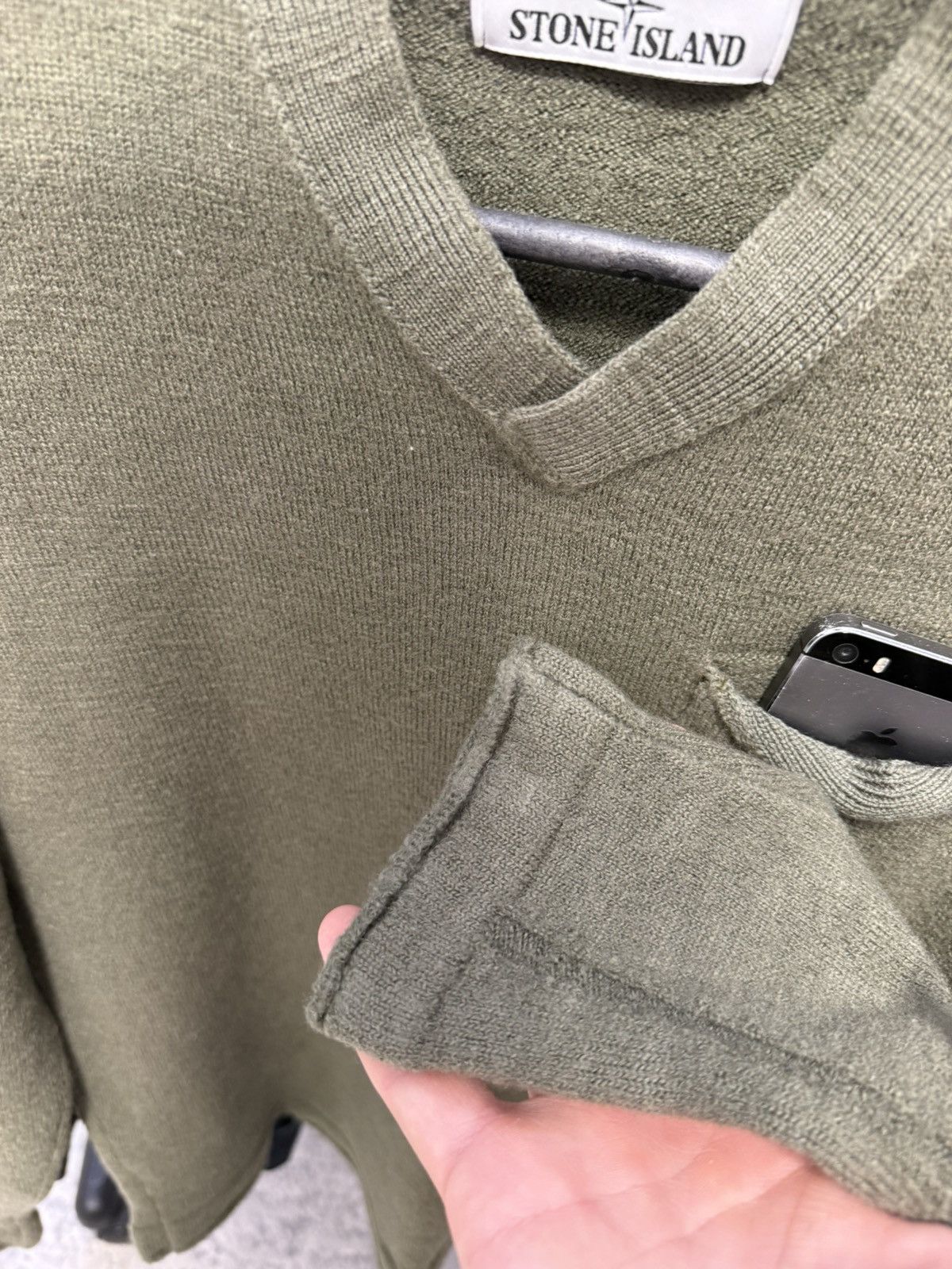 Vintage STONE ISLAND GREEN KNIT SWEATER WITH PATCH LOGO STYLE Size US M / EU 48-50 / 2 - 7 Thumbnail