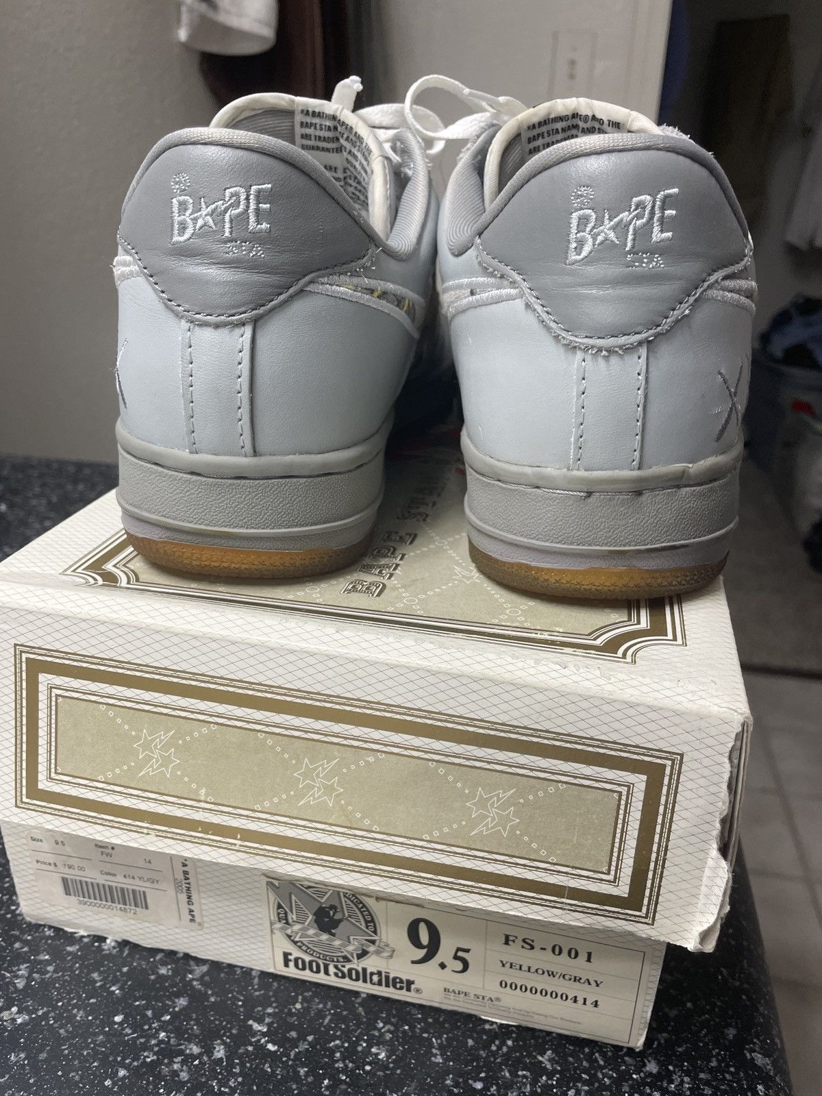 Bape × Kaws BAPE X KAWS STAS SIZE 9.5 Size US 9.5 / EU 42-43 - 6 Thumbnail