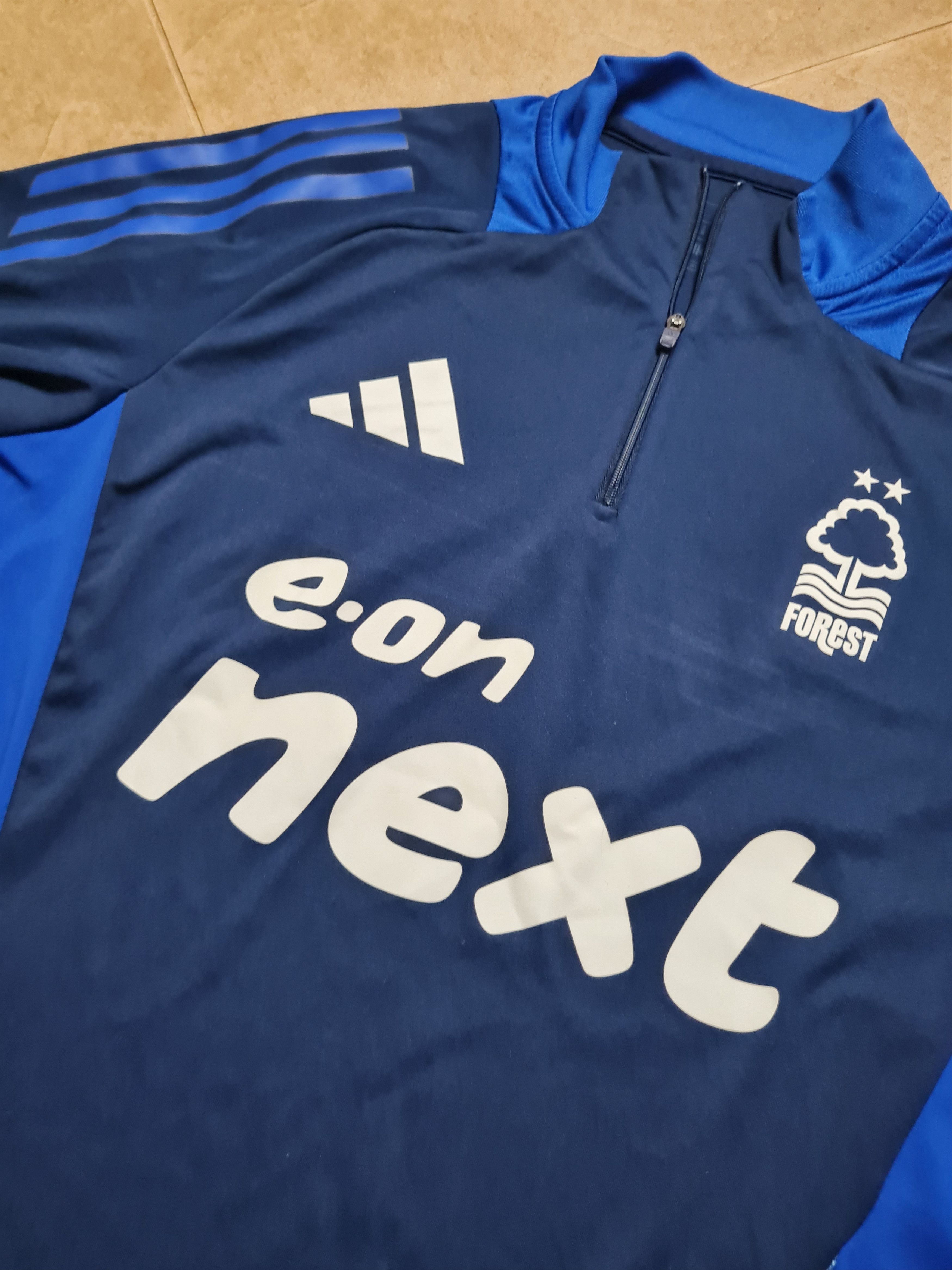 Adidas Jersey Nottingham Forest 2023 training jacket Adidas size M Size US M / EU 48-50 / 2 - 9 Thumbnail