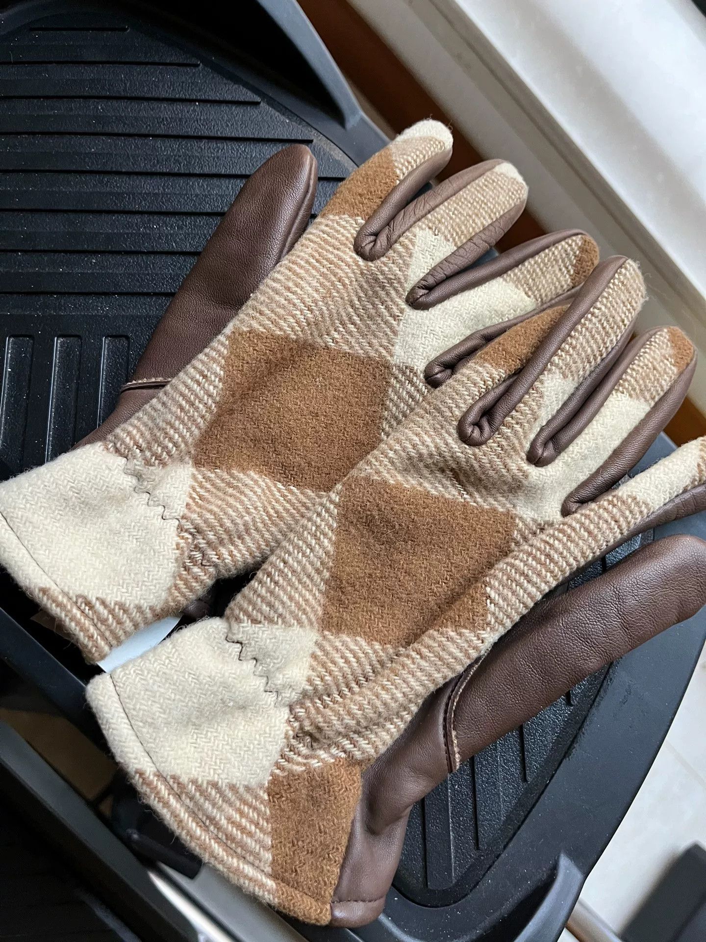 Tenderloin TENDERLOIN Sheepskin Wool Gloves Size ONE SIZE - 1 Thumbnail