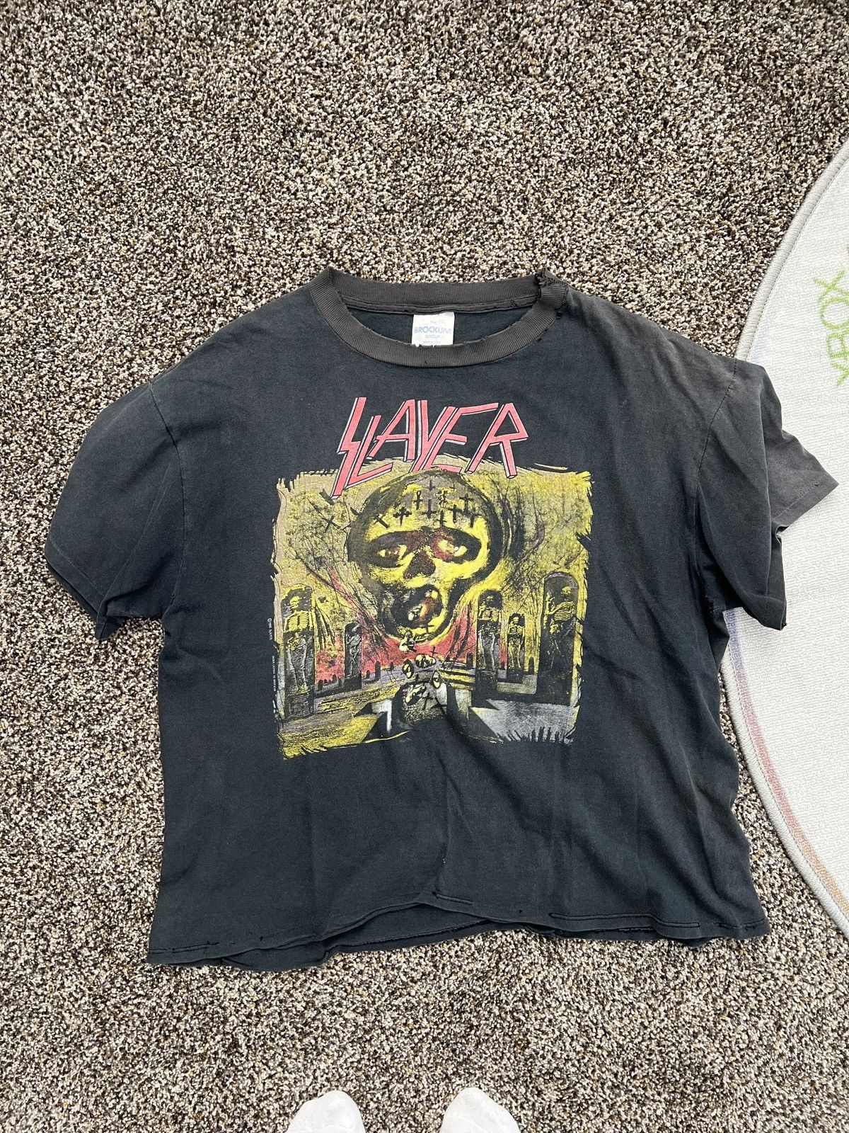Super Faded Thrashed Vintage Slayer Seasons in the Abyss