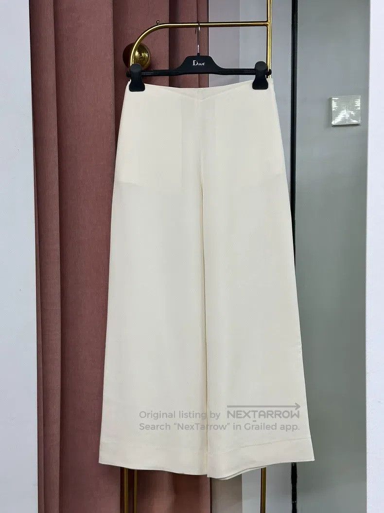The Row The Row size 0 White wide-leg pants Size 26" / US 2 / IT 38 - 1 Thumbnail