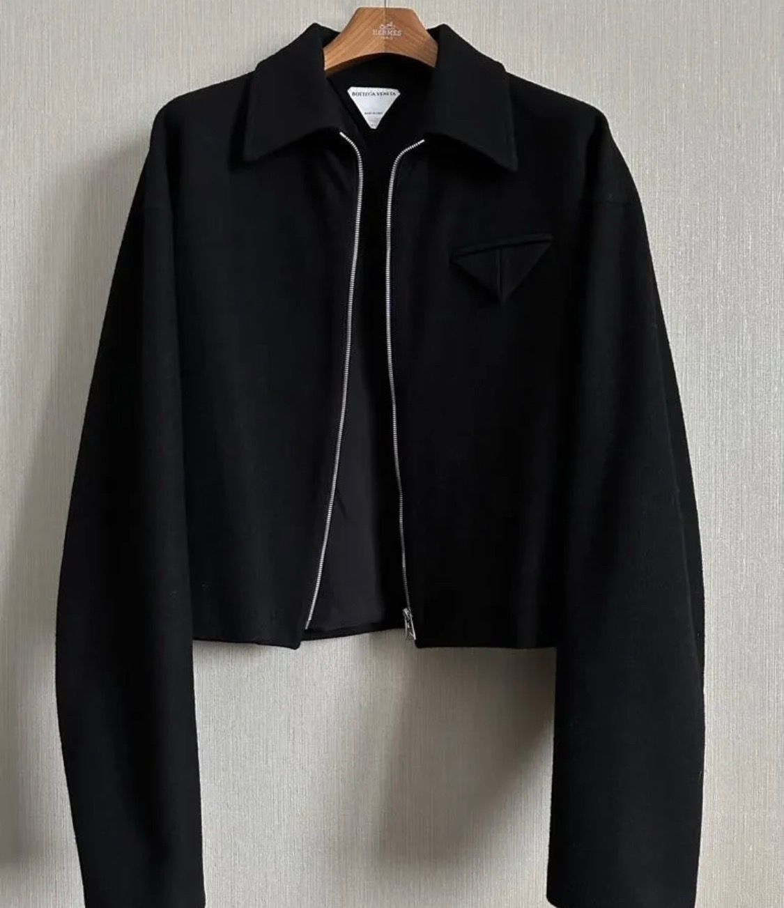 Pre-owned Bottega Veneta Felted Wool Cozy Cropped Jacket In Black