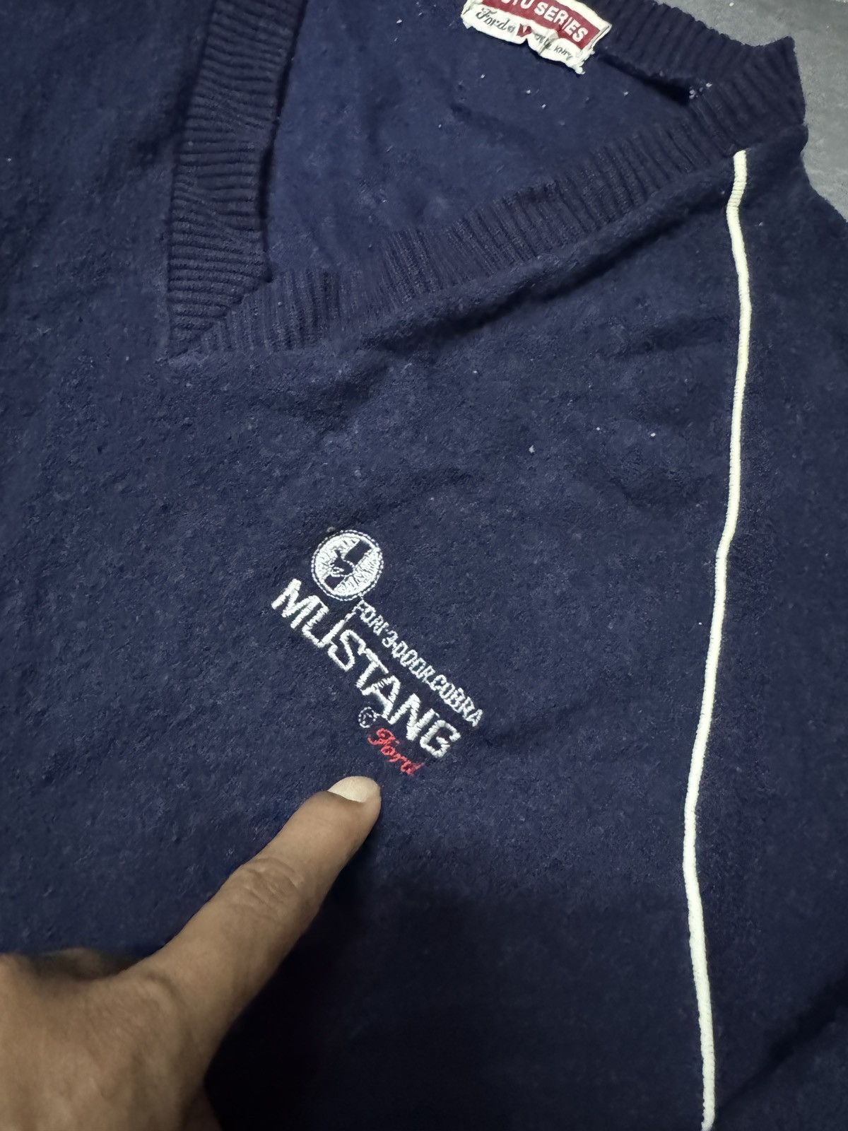 Burberry vintage mustang ford sweater Size US S / EU 44-46 / 1 - 3 Thumbnail