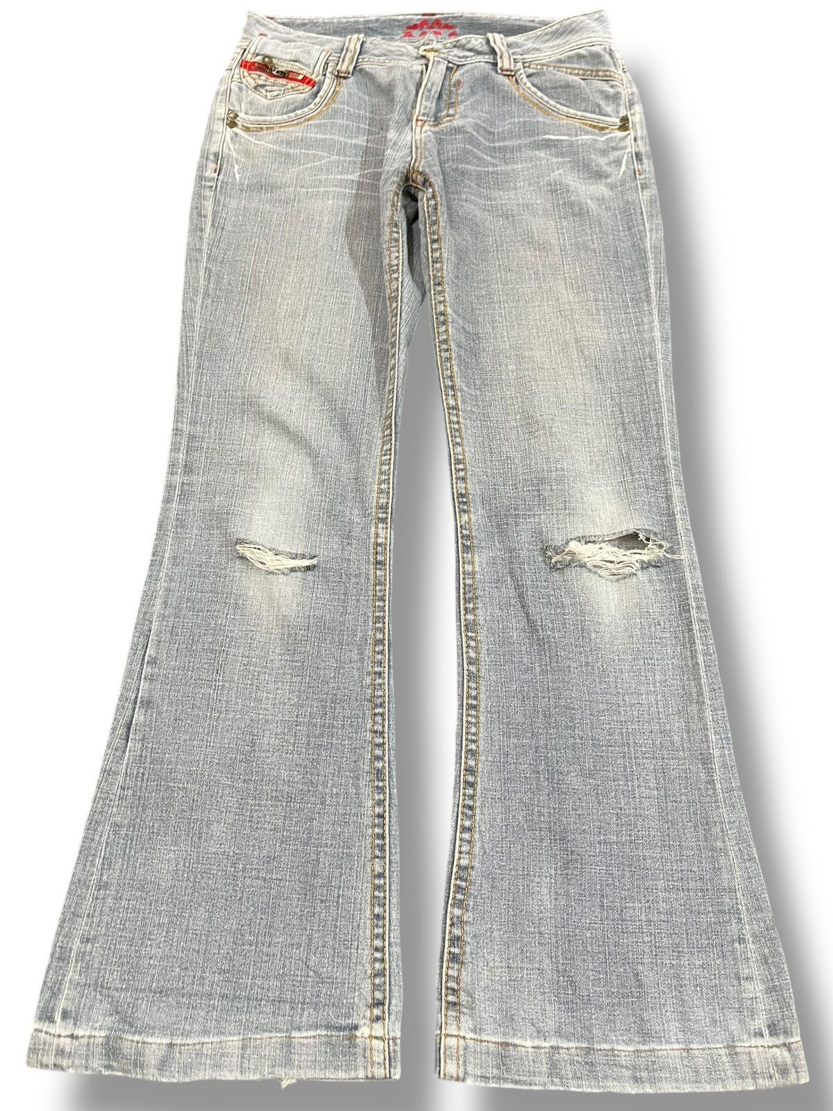 BCBGeneration × Bcbgmaxazria × Japanese Brand Vintage B.C.B.G Flare Distressed Denum Size US 31 - 1 Thumbnail