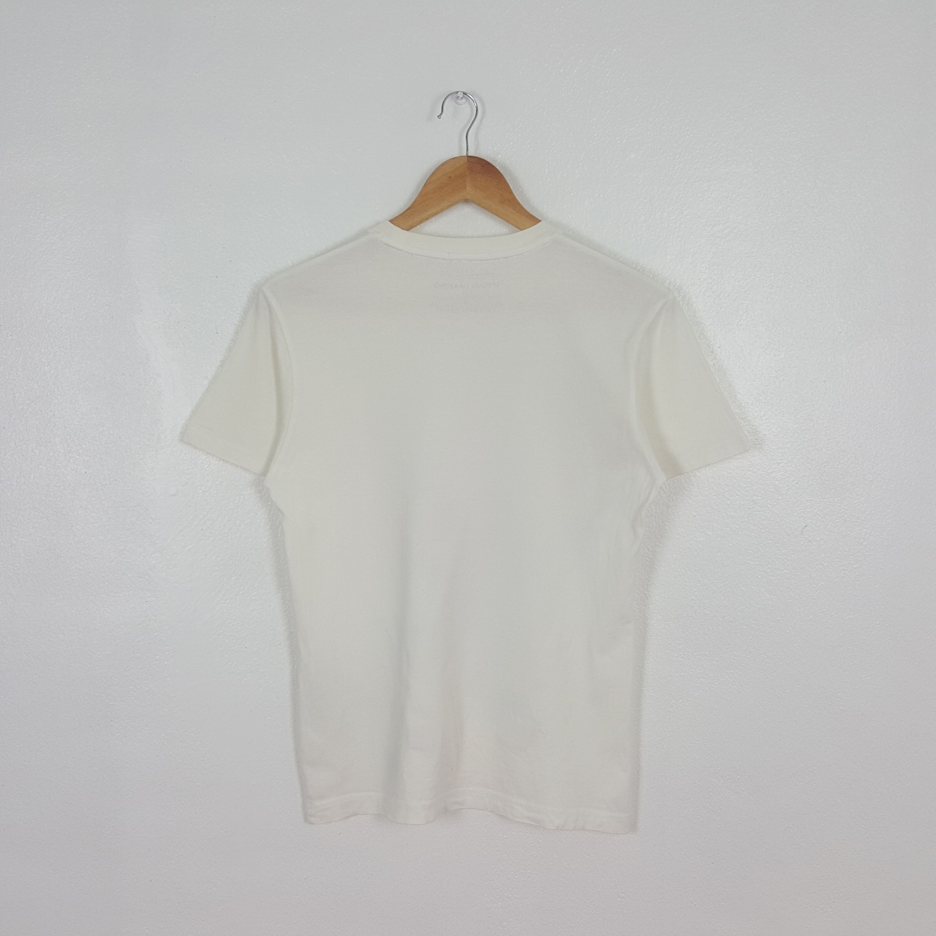 Uniqlo Vintage Hiro Mashima Fairy Tail Anime Tshirt C319N19 Size US XS / EU 42 / 0 - 3 Thumbnail