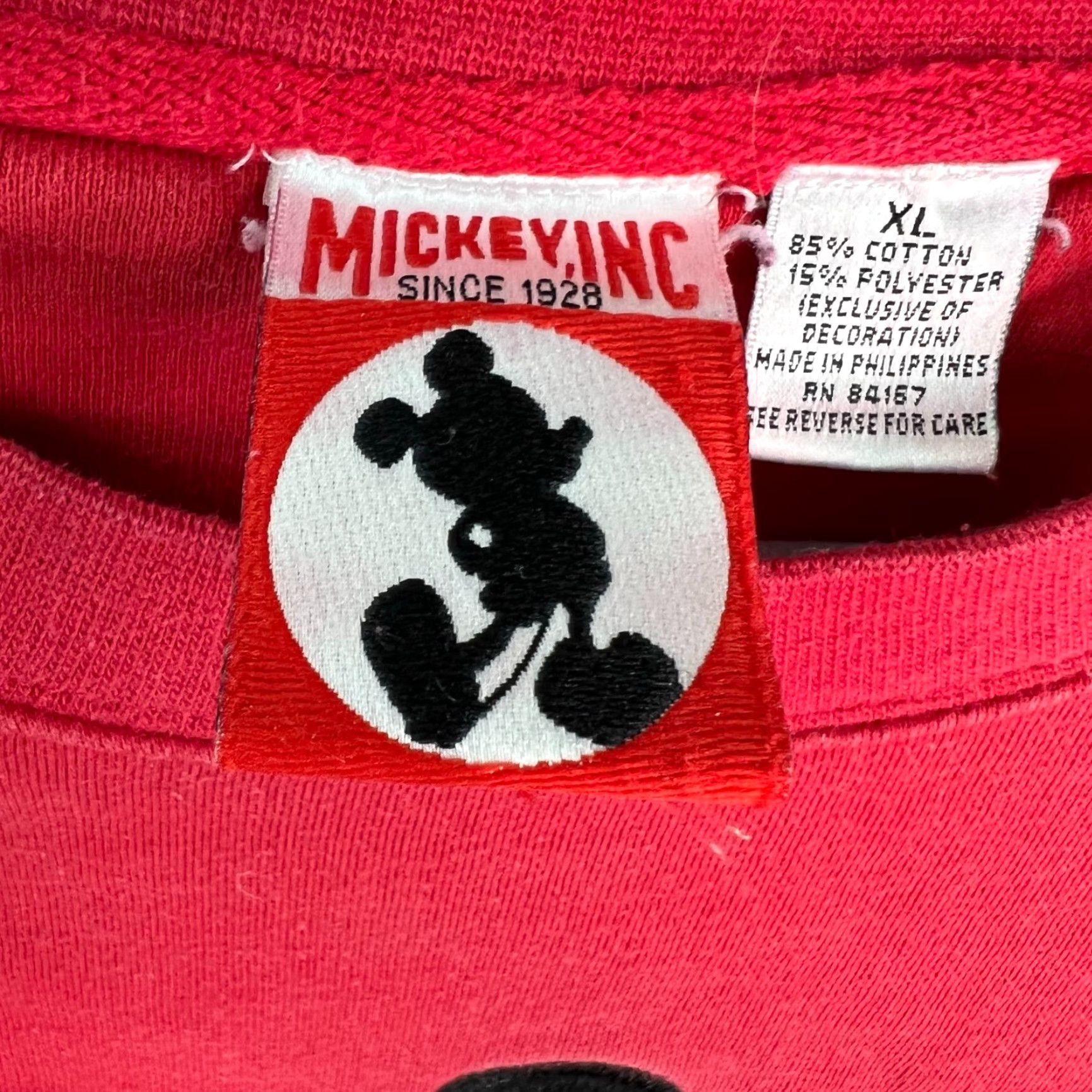 Disney VINTAGE Disney Sweatshirt Embroidered Mickey Inc Crewneck Red XL Unisex Adults Mens Womens 80s 90s Size XL / US 12-14 / IT 48-50 - 4 Thumbnail
