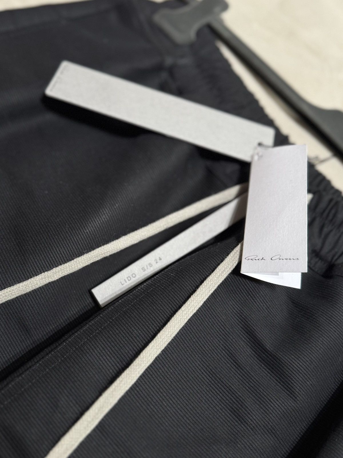 Rick Owens SS24 LIDO SHORTS BLACK MILK MAINLINE Size US 33 - 4 Thumbnail