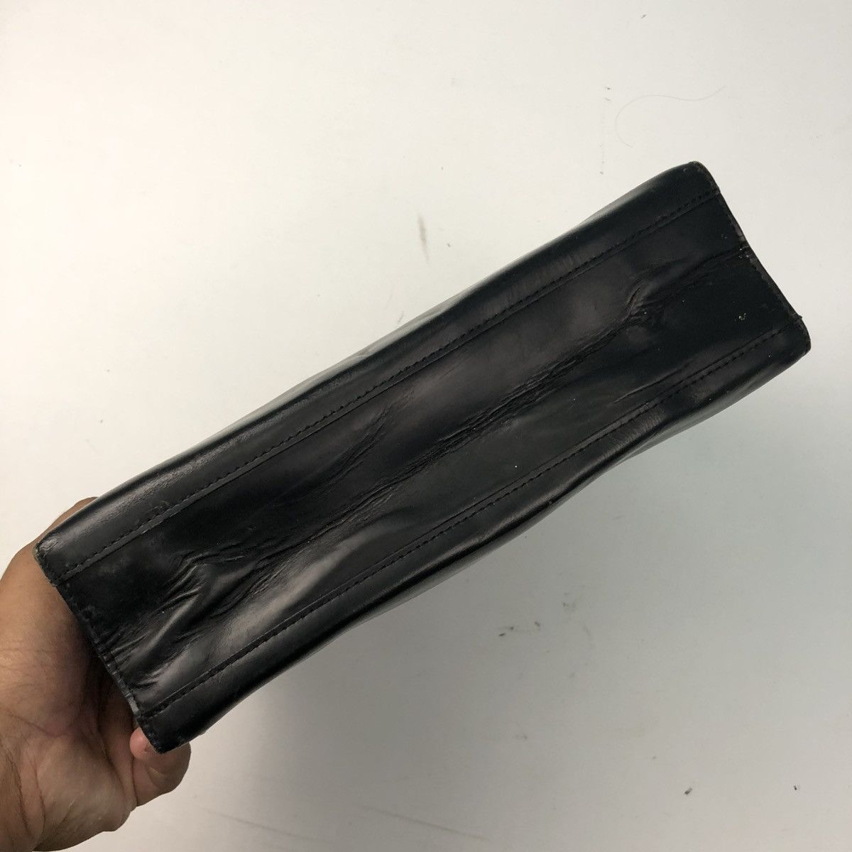 Yohji Yamamoto ‼️YES‼️ RARE Y’SACCS METAL HANDLE CARRY LEATHER BAG Size ONE SIZE - 7 Thumbnail