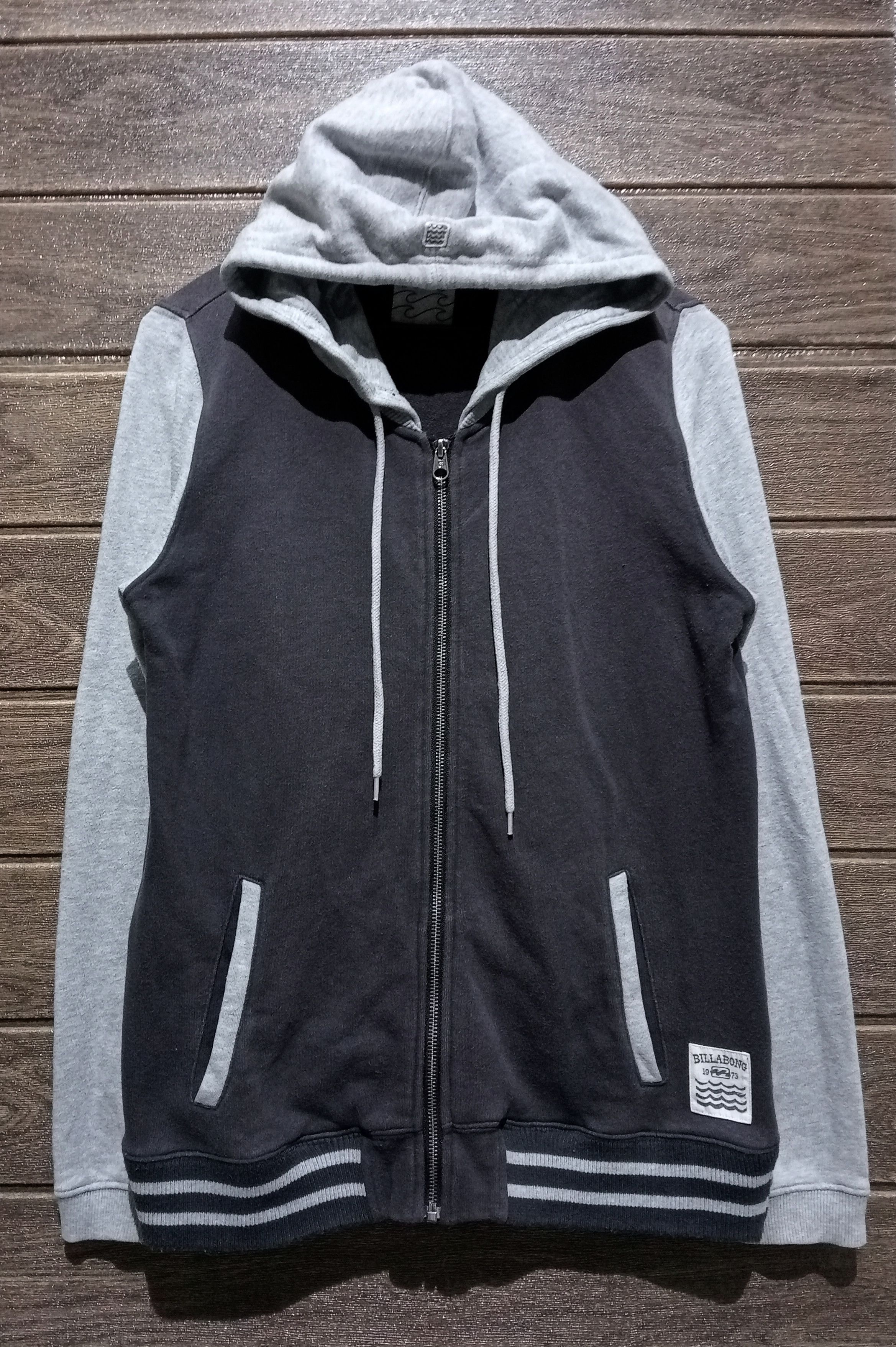 Vintage Billabong Zipper Pullover Hoodie Very Rare