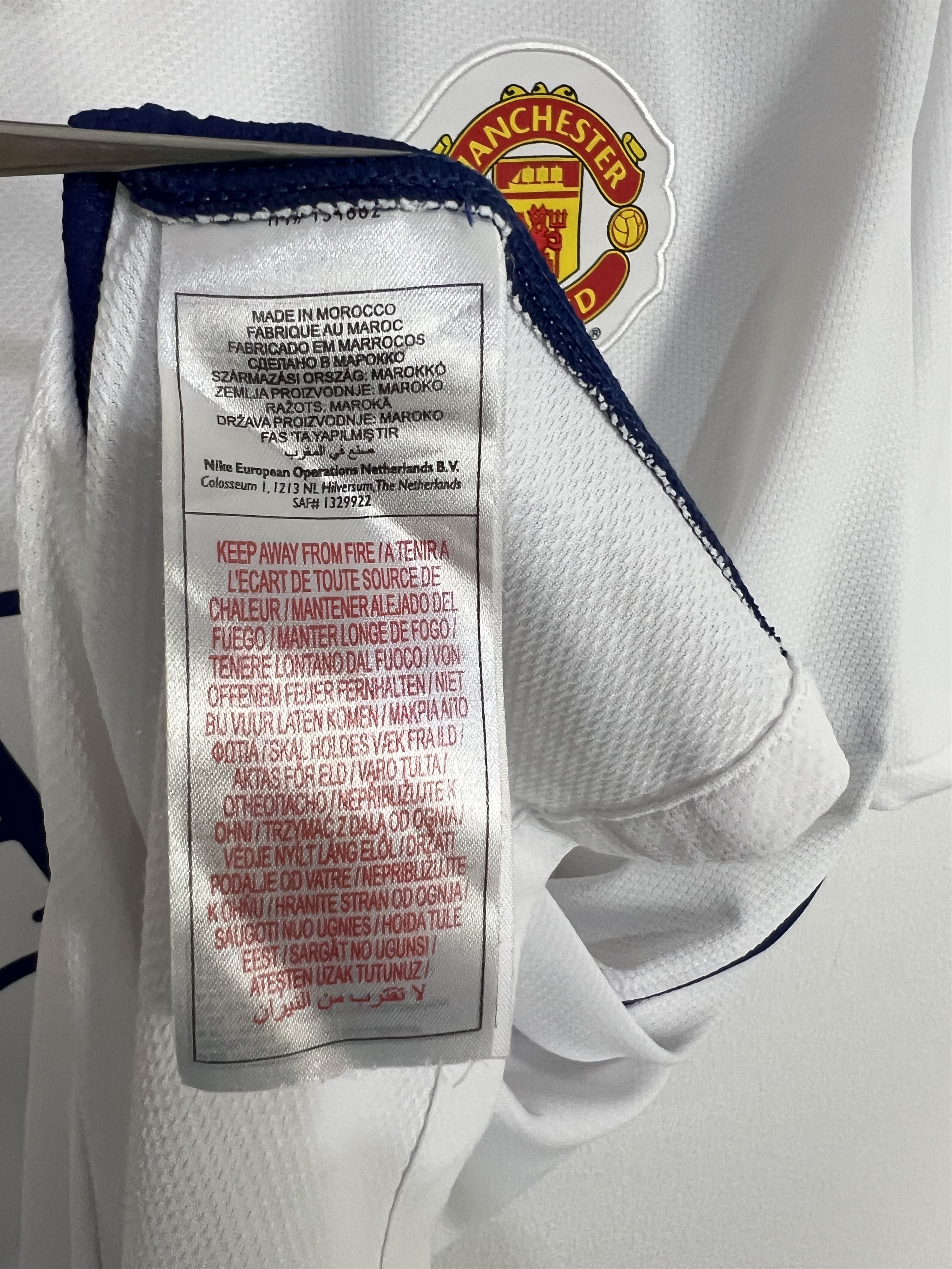Nike Manchester United Away football shirt 2008 Soccer Nike White Size US XL / EU 56 / 4 - 10 Thumbnail