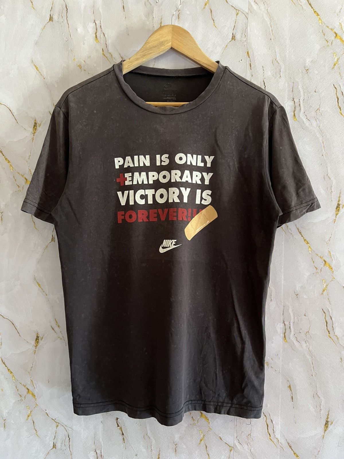 Nike NIKE SHORT SLEEVE T-shirt Size US M / EU 48-50 / 2 - 1 Thumbnail