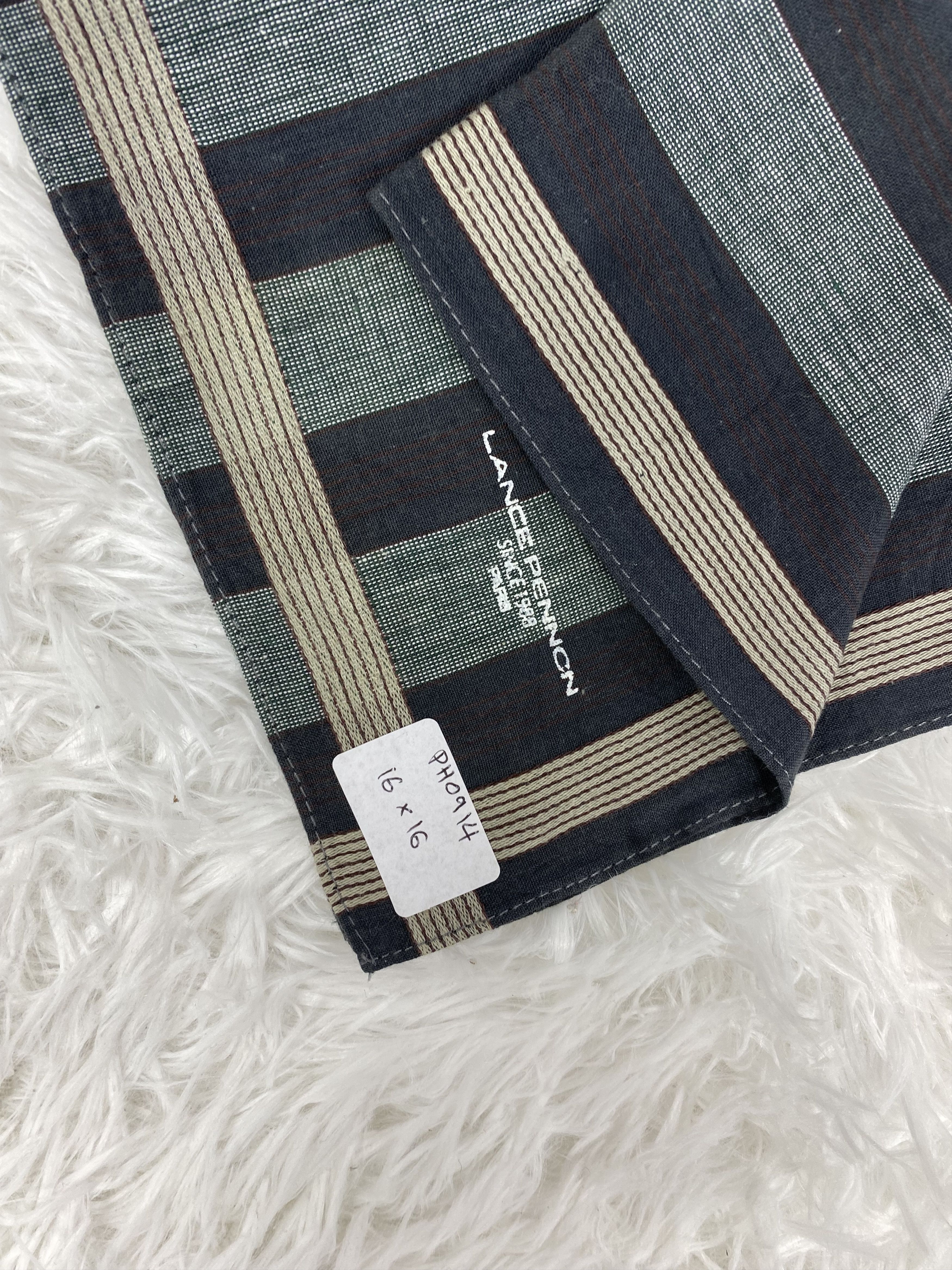 Designer × Vintage Vintage Lance Pennon Handkerchief Neckerchief PH0914 Size ONE SIZE - 2 Thumbnail