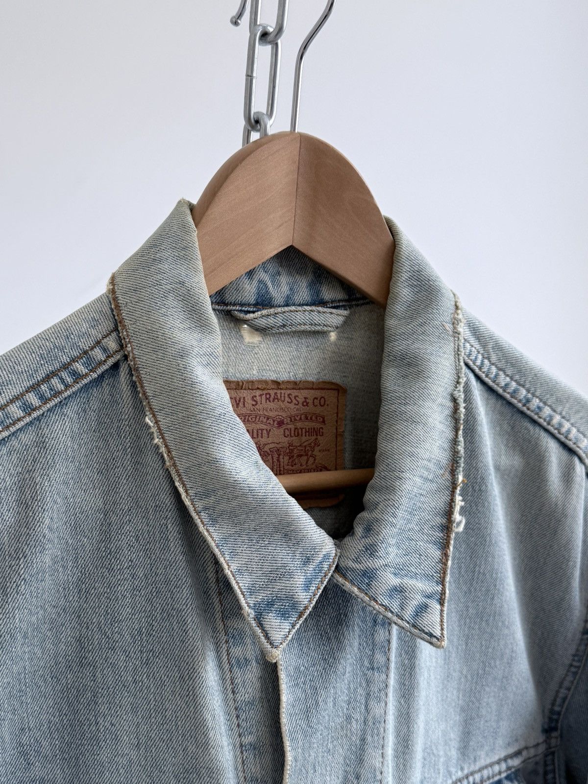 Levi's Vintage 90s Levi’s Faded Denim Jacket Size US XL / EU 56 / 4 - 5 Thumbnail