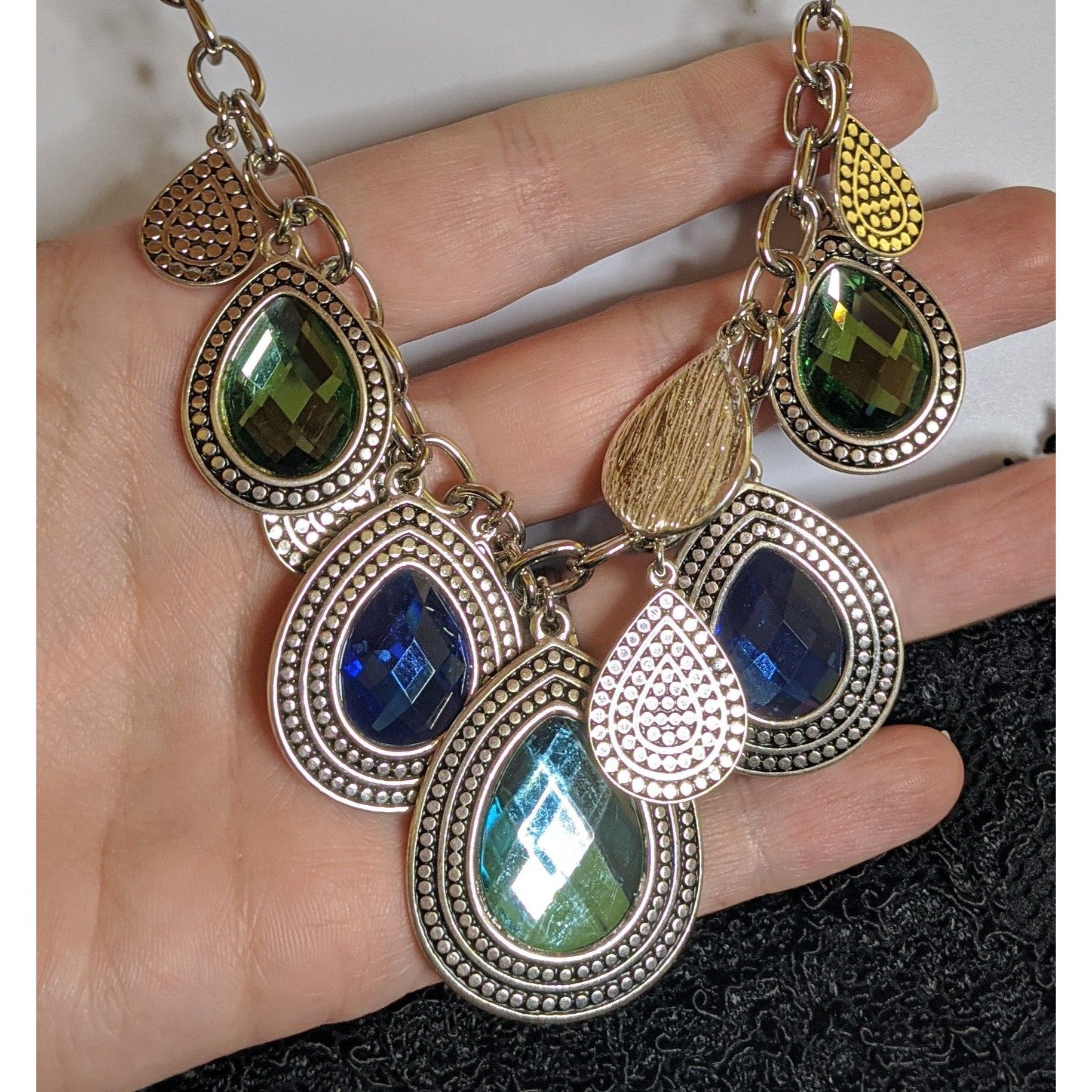 Other Mermaidcore Teardrop Statement Necklace With Green And Blue Size ONE SIZE - 3 Thumbnail
