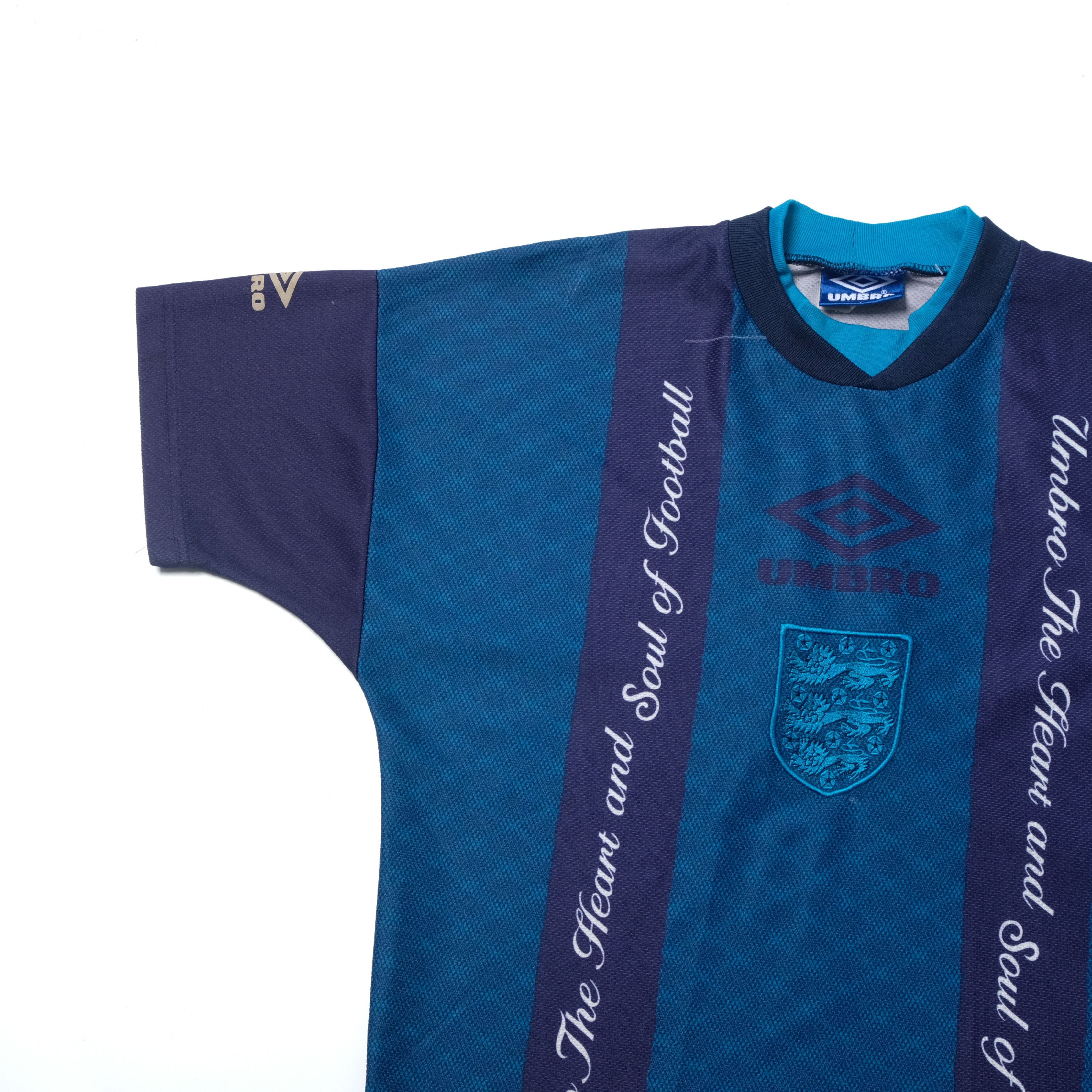 Umbro 1994/96 England Training Shirt Umbro (Y/S) Size US S / EU 44-46 / 1 - 3 Thumbnail