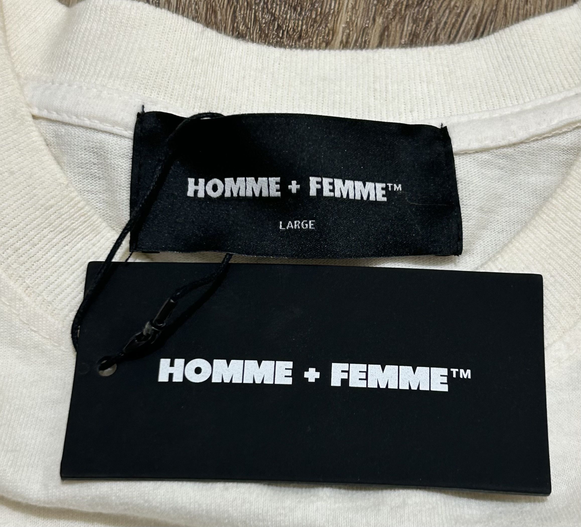 Homme + Femme La Homme + Femme La Twisted Finger Tee Size US L / EU 52-54 / 3 - 3 Thumbnail