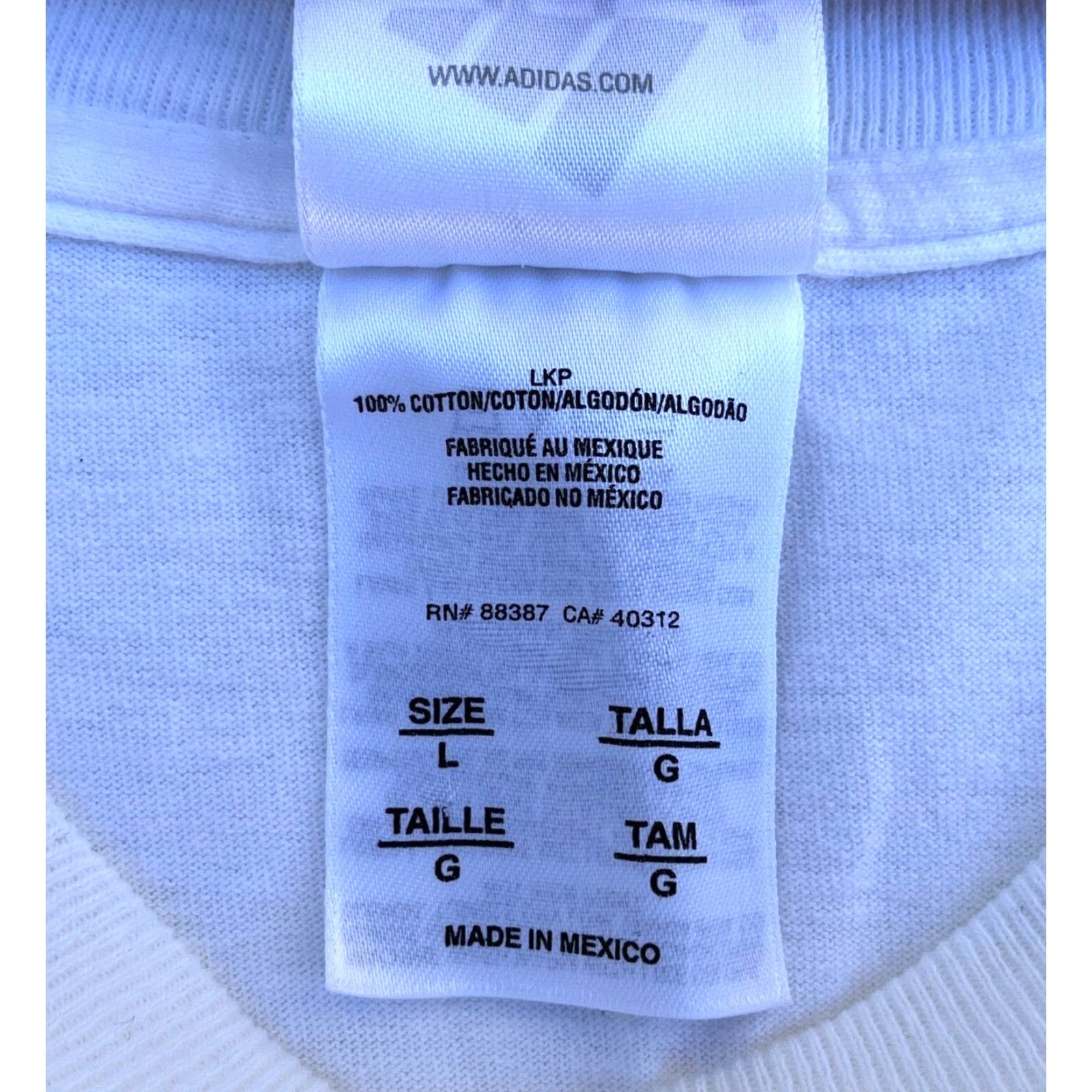 Adidas VINTAGE Adidas Basketball T-Shirt Mens Size L White Double-Sided 2004 Vintage Sports Crew Neck Short Sleeve Cotton Shirt Size US L / EU 52-54 / 3 - 6 Thumbnail