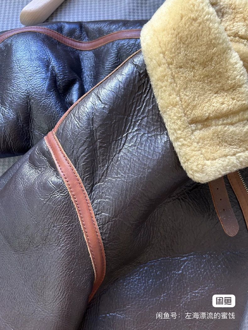 The Real McCoy's The Real McCoy's D1 Pilot's Jacket - Fur-Coated One-piece A Size US M / EU 48-50 / 2 - 5 Thumbnail