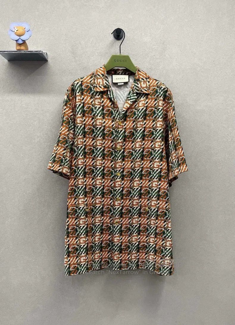 Gucci Gucci Full-print short-sleeved T-shirt Size US S / EU 44-46 / 1 - 1 Thumbnail