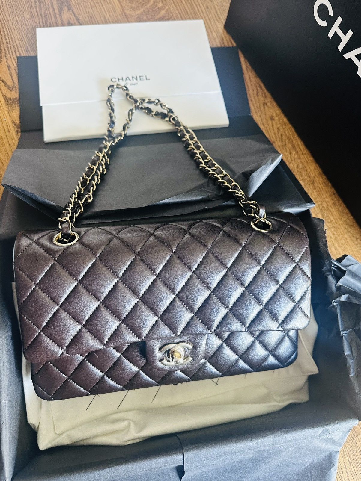 Chanel Chanel Double Flap Diamond Quilted Medium Dark Brown Size ONE SIZE - 1 Thumbnail
