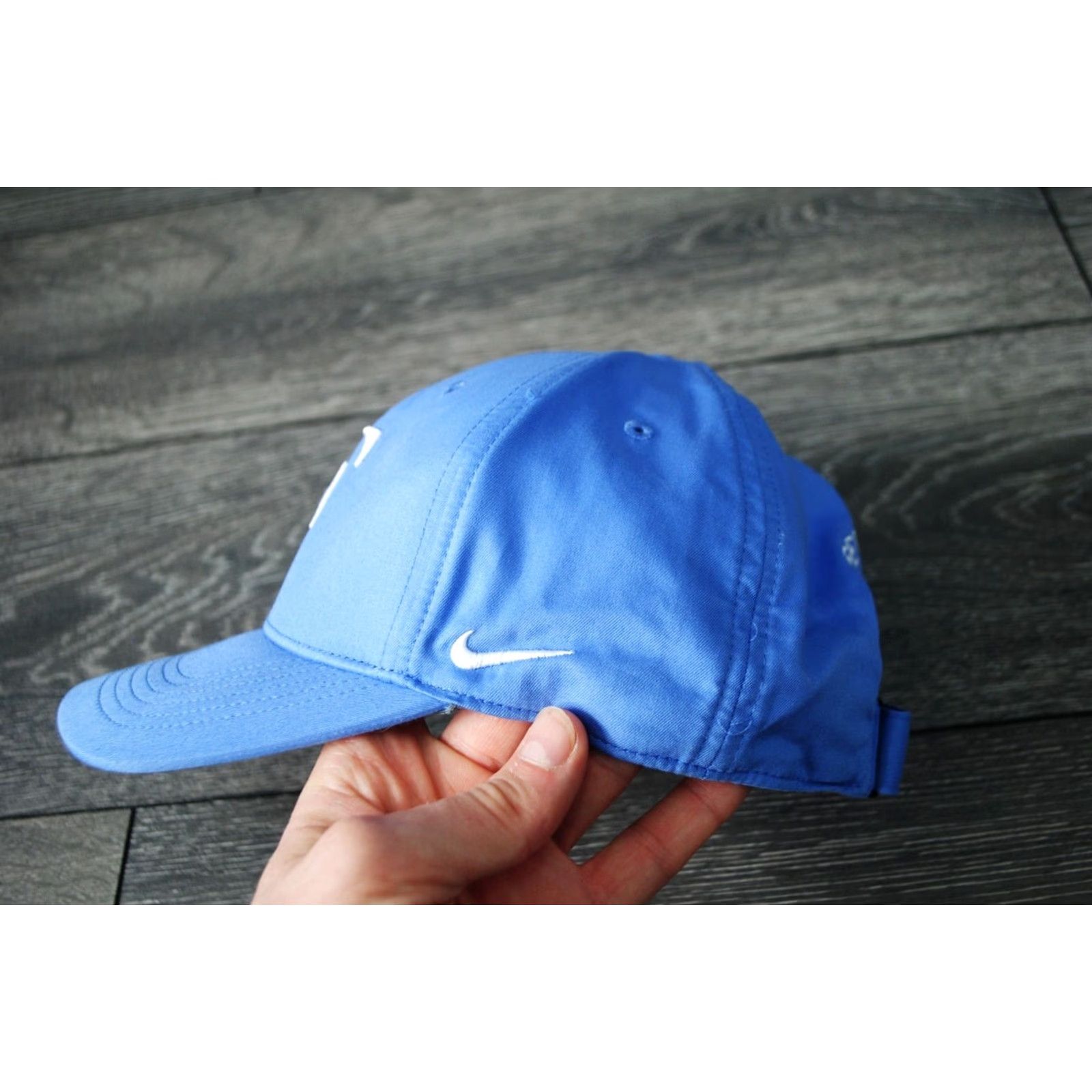 Nike VINTAGE Nike AEROBILL ROGER FEDERER HAT RF TENNIS CAP One Size Polar Classic99 DRI-FIT Mens Cap Polar ice Nike Size ONE SIZE - 3 Thumbnail