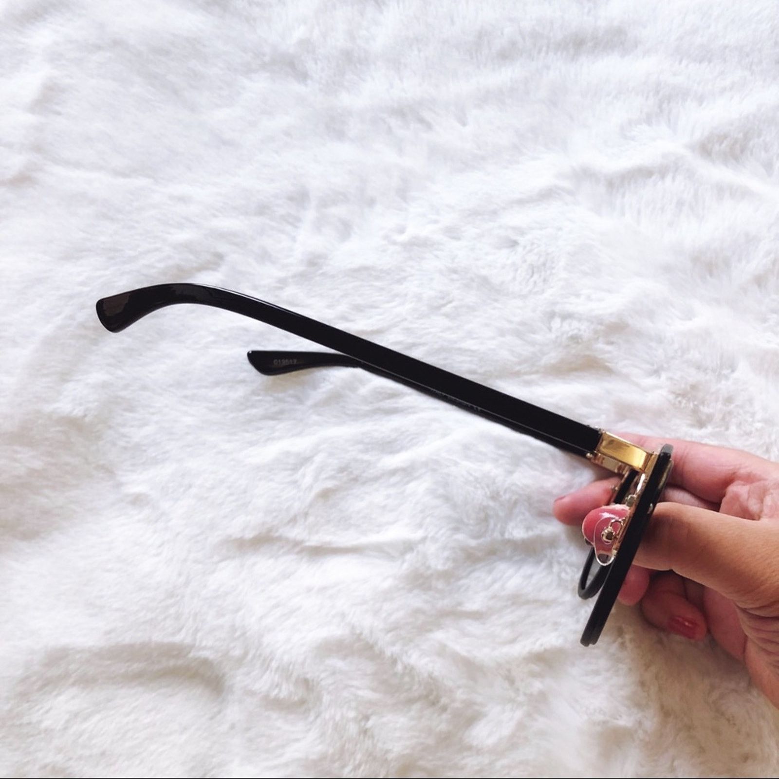 Other Taylor Blue & Black Brow Bar Sunglasses Size ONE SIZE - 7 Thumbnail