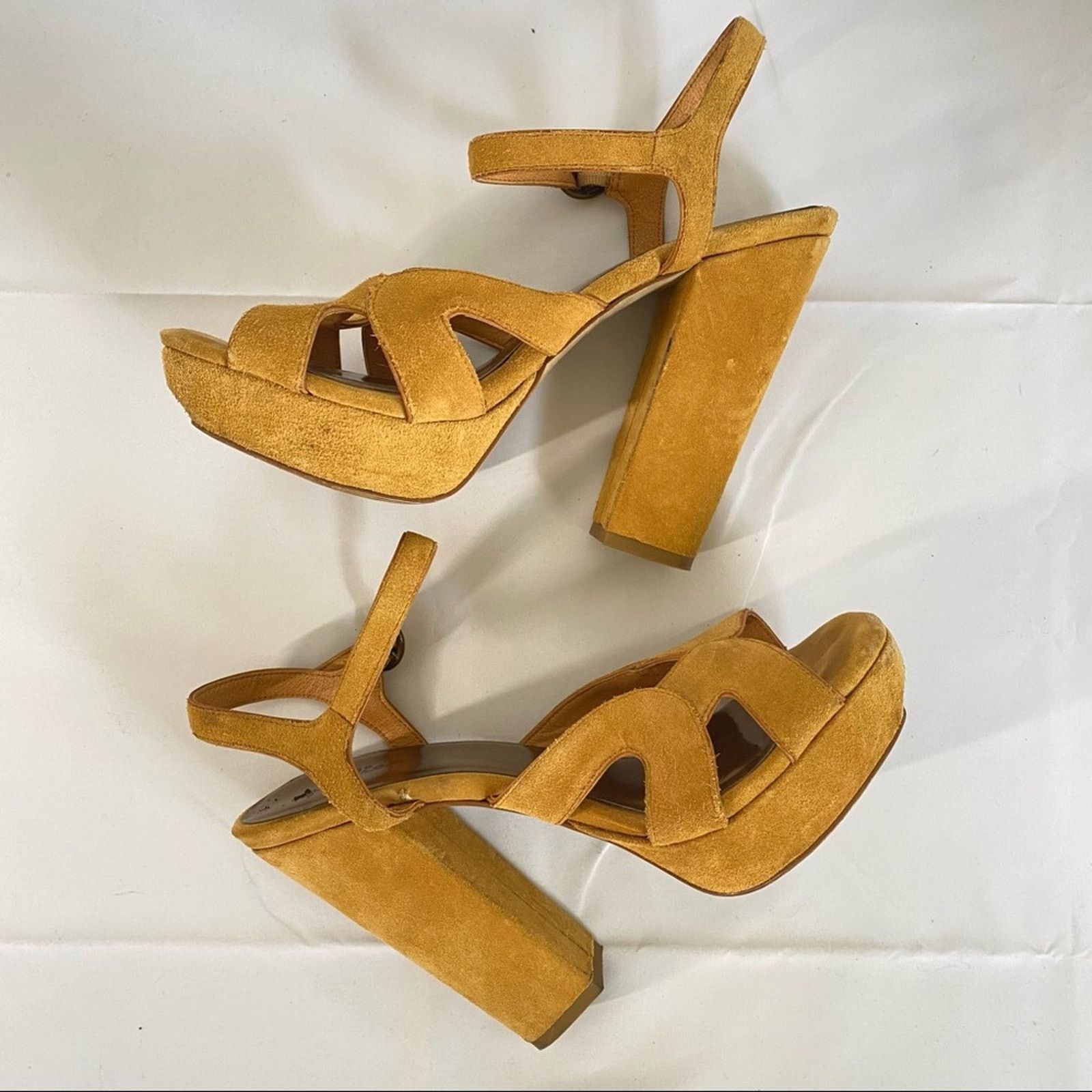 American Retro Zodiac Suede Buckle Strap Platform Sandal Size US 10 / IT 40 - 1 Thumbnail