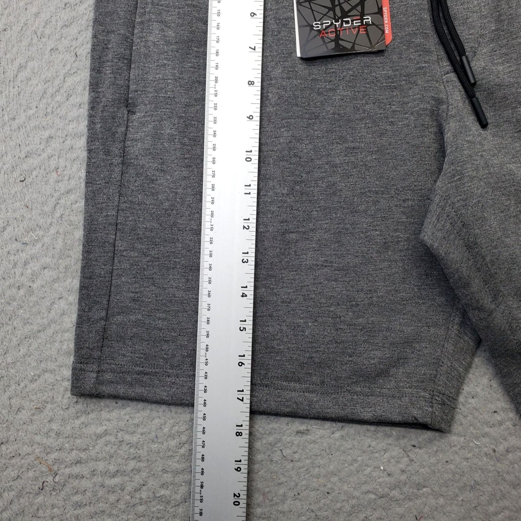 Spyder Spyder Mens M Active Shorts Multi Comfort Stretch Fleece Lined Drawstring Waist Gray 8.5 Inseam Pockets Size US 31 - 3 Thumbnail