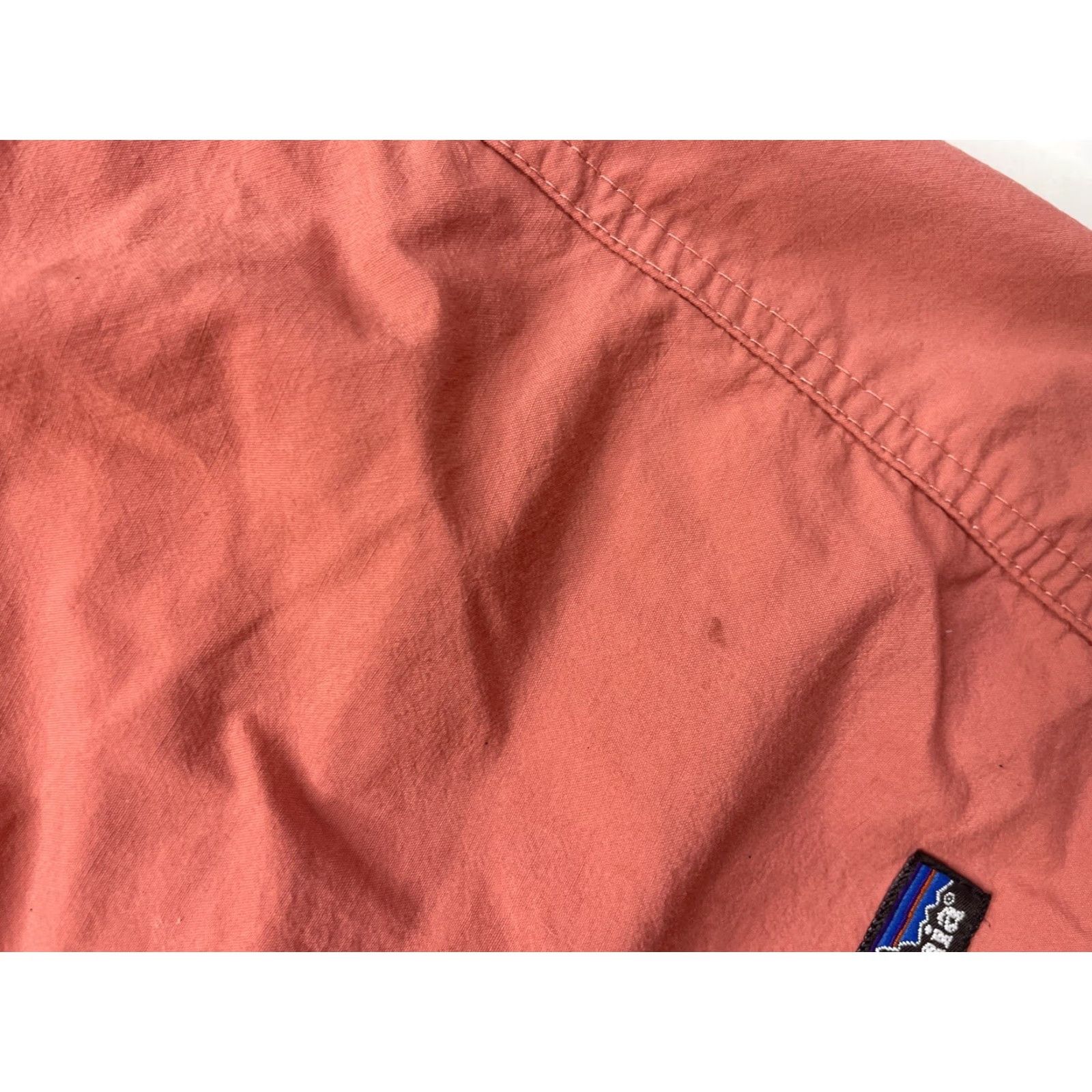 Patagonia VINTAGE Patagonia Baggies Shorts Women L Drawstring Elastic Waist 90s Peach Nylon Logo Regular Size 36" / US 14 / IT 50 - 3 Thumbnail