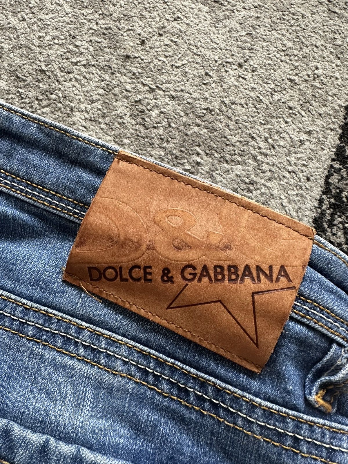 Dolce & Gabbana Vintage Dolce & Gabbana Faded Wash Style Jeans Size US 34 / EU 50 - 5 Thumbnail