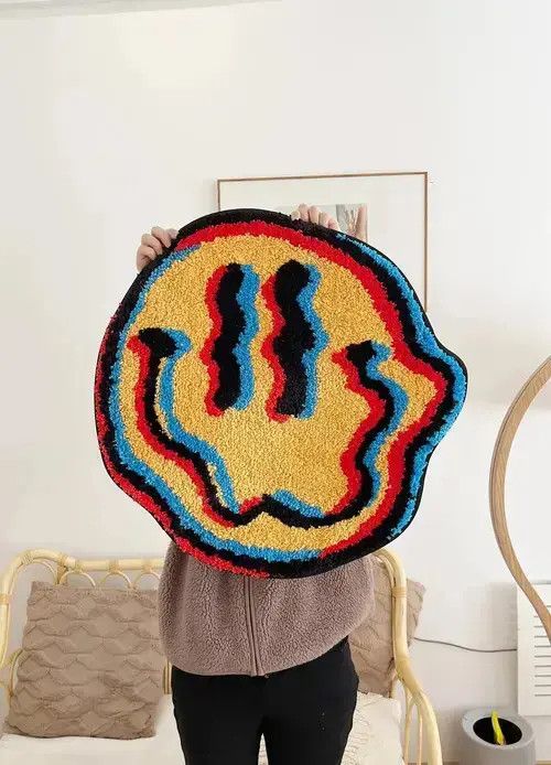 VIBE 3D Trippy Smiling Face Handmade Soft Rugs Size ONE SIZE - 3 Thumbnail
