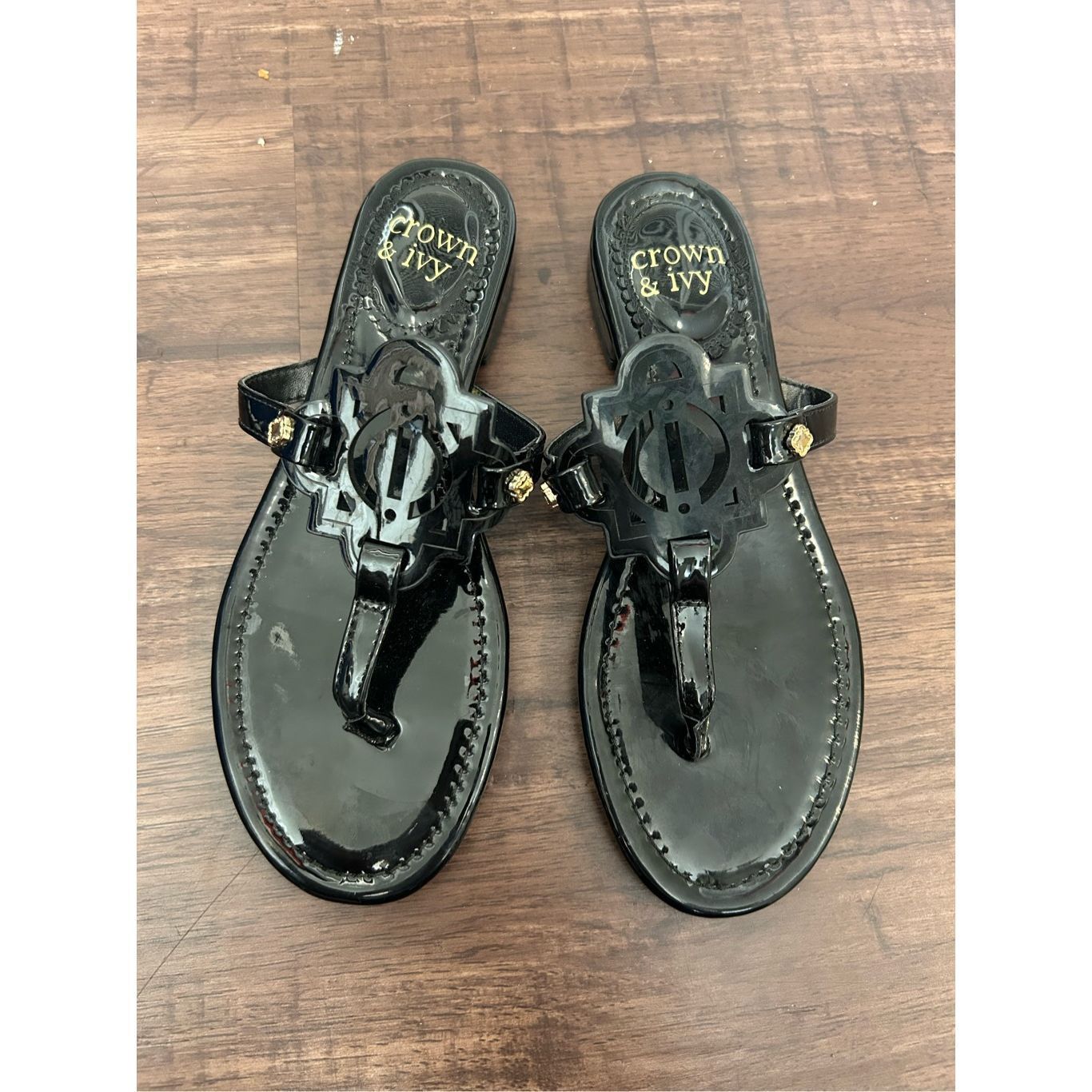 Other Crown & Ivy Wylie Thong Sandals Black Patent Flip Flops, Sz Size US 6 / IT 36 - 1 Thumbnail