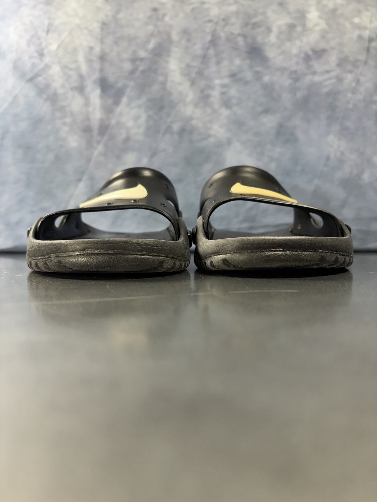 Nike 1990s Nike Sandals Vintage Made in Italy Slip On Flip Flops Size US 10 / EU 43 - 8 Thumbnail