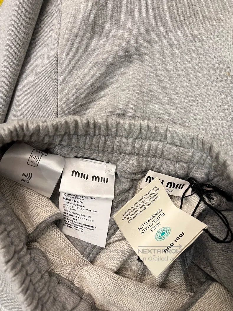 Miu Miu Miu Miu Size s Grey polo neck sweater Size S / US 4 / IT 40 - 3 Thumbnail