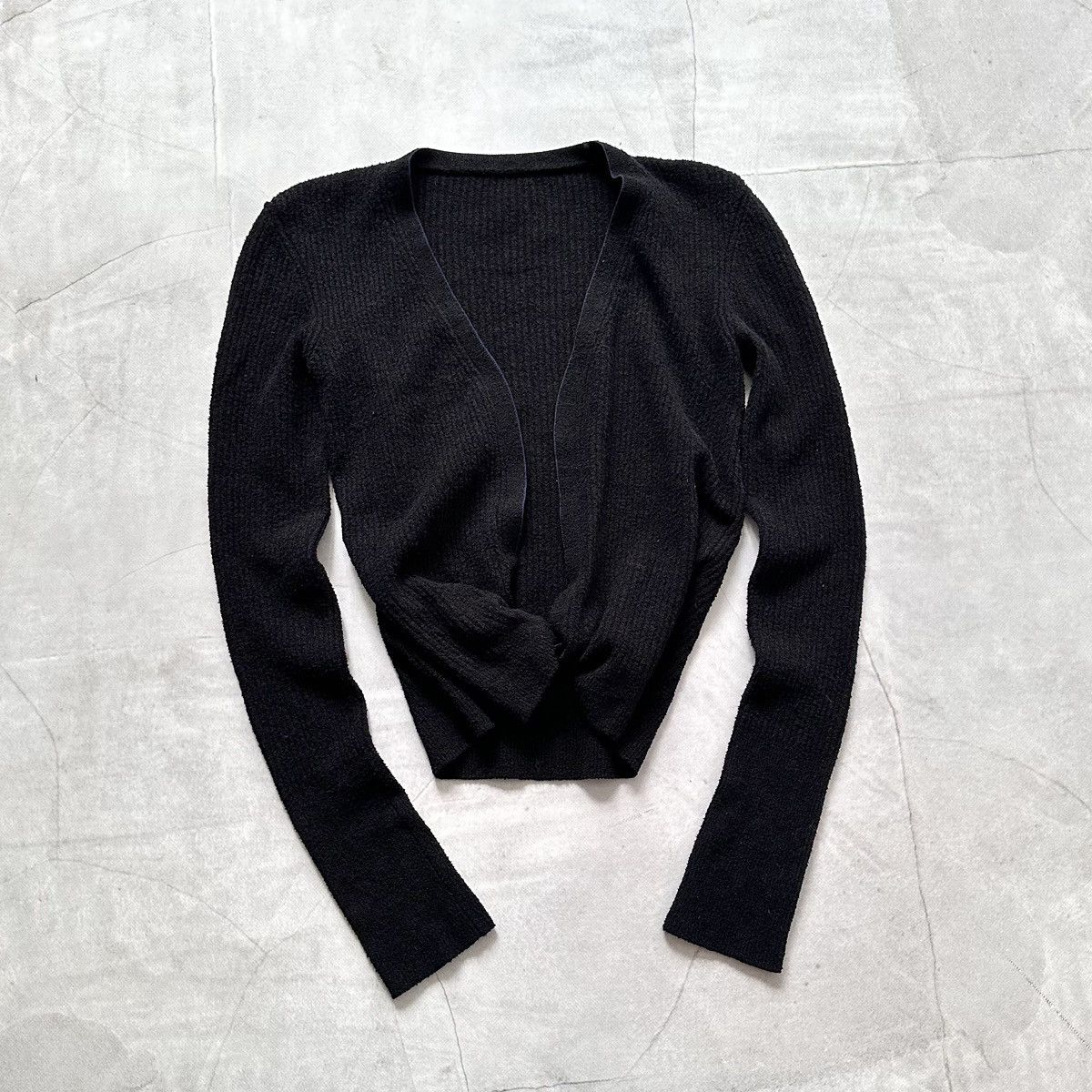 Jacquemus Jacquemus Le Gilet Noue Twist Sweater Cardigan Black Size S / US 4 / IT 40 - 1 Thumbnail