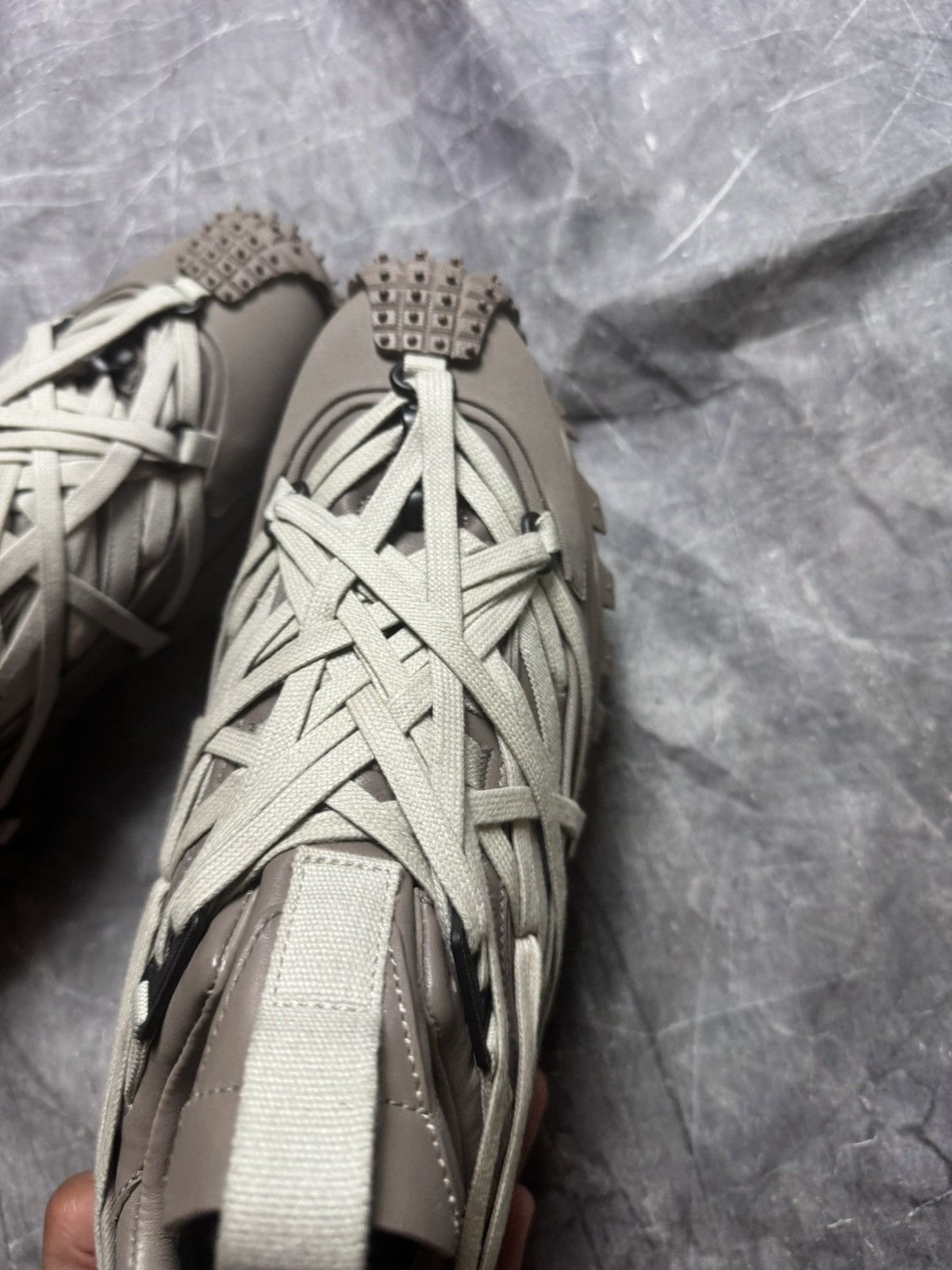 Moncler × Rick Owens Rick Owens Moncler Megalace Trail Grip Sneakers in Dust Size US 8 / EU 41 - 7 Thumbnail