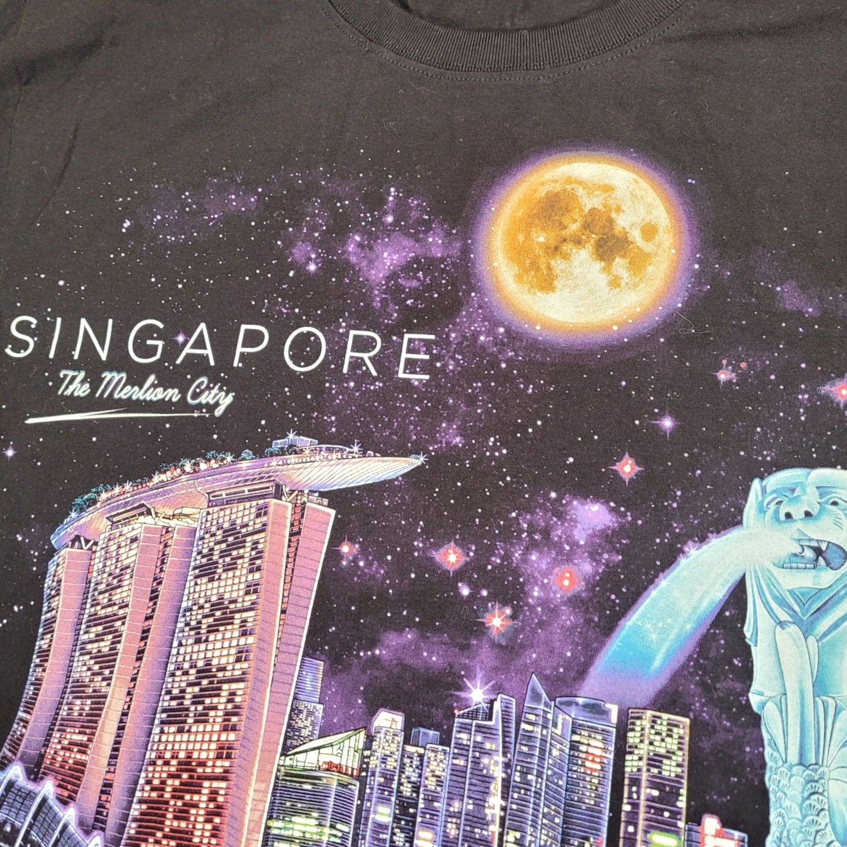 Vintage Glow City T Shirt Womens L Singapore The Merlion City Skyline Tee Size L / US 10 / IT 46 - 6 Thumbnail