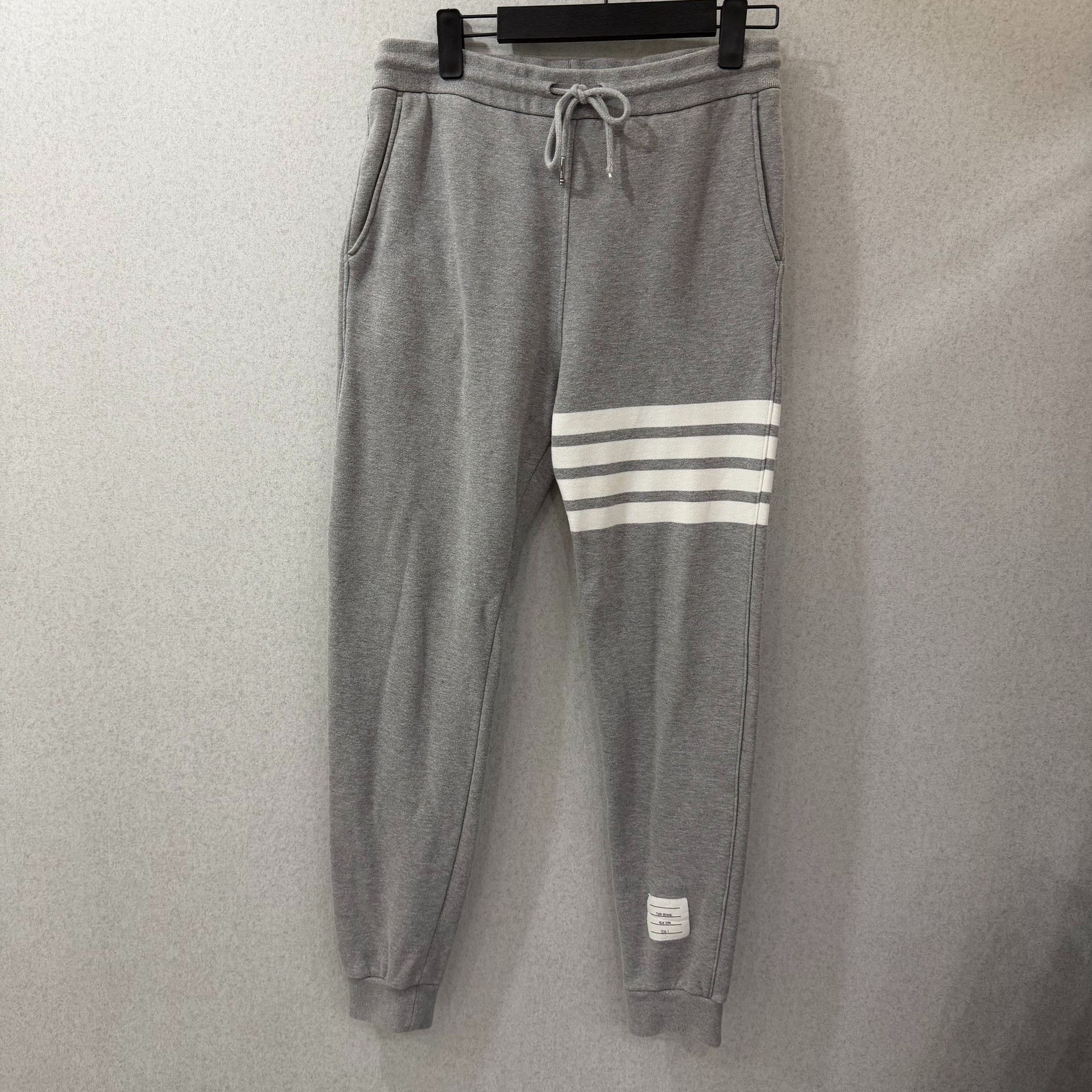 Thom Browne Thom Browne Cotton Brown Sweatpants 34 Men Size US 34 / EU 50 - 1 Thumbnail