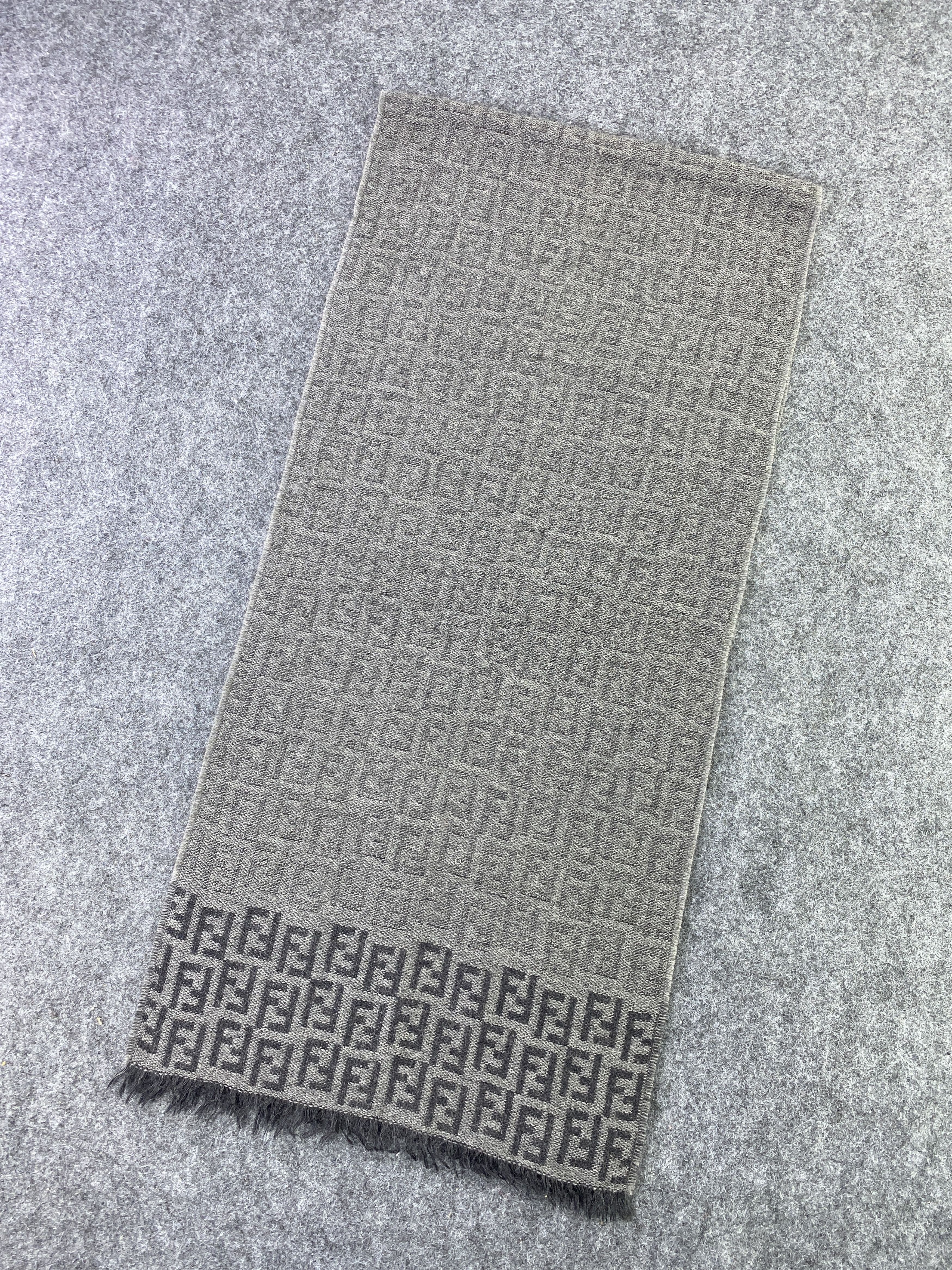 Vintage Fendi Monogram Scarf/Muffler - T319 Size ONE SIZE - 4 Thumbnail
