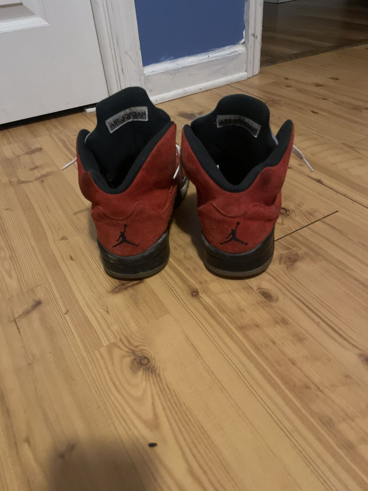 Jordan Brand Raging Bull 5’s Size US 9.5 / EU 42-43 - 3 Thumbnail